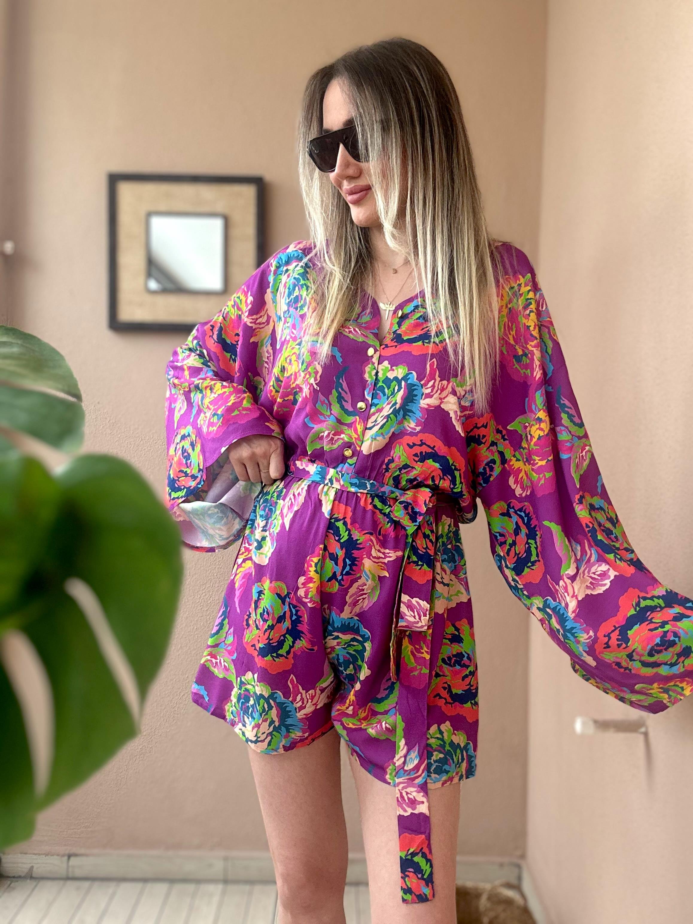 Fuşya çiçekli şort tulum 