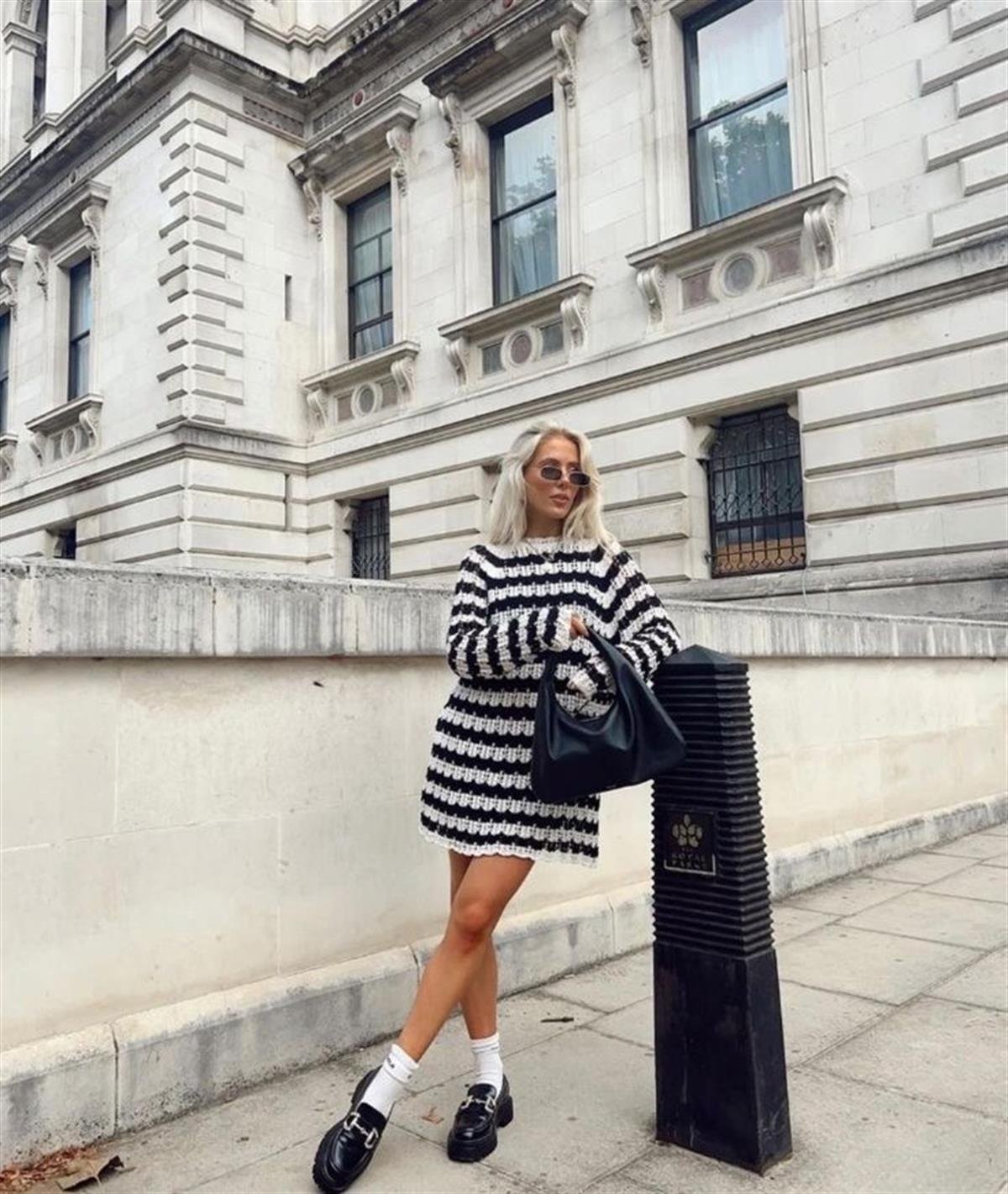 Siyah-Ekru Ajurlu Mini Elbise