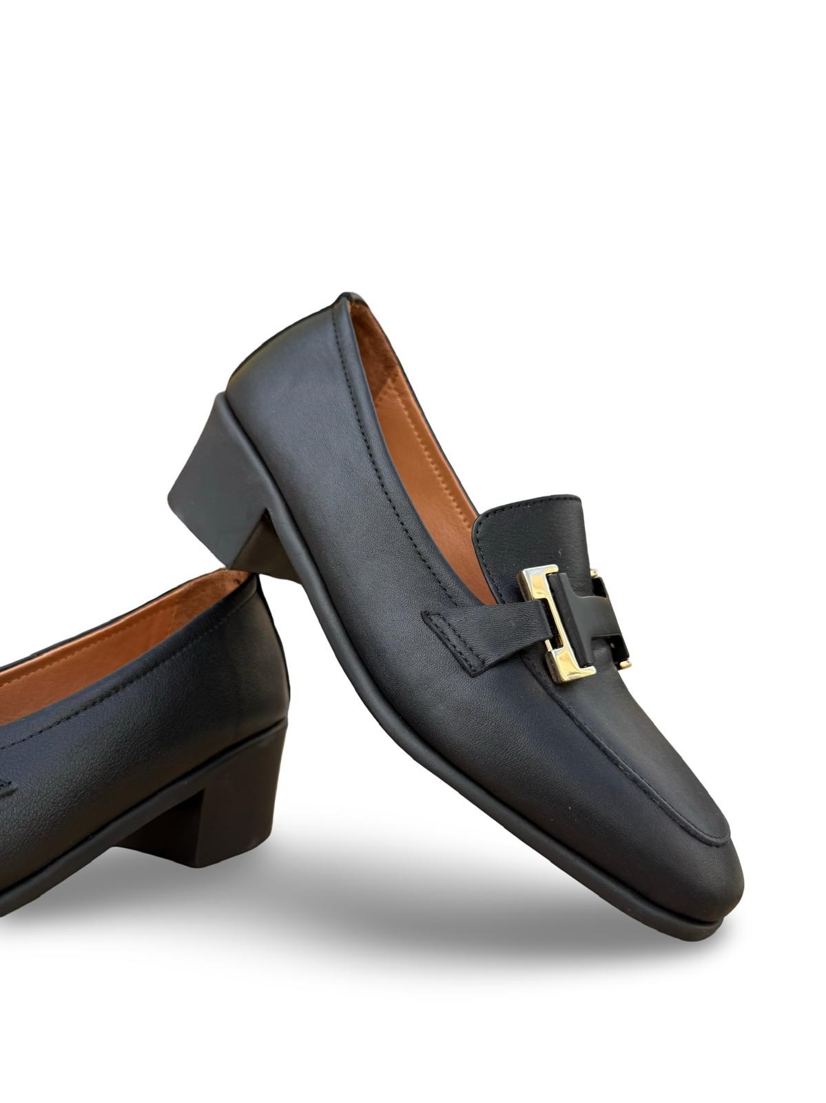 26143249A Hakiki Deri Kadın Loafer Babet Siyah