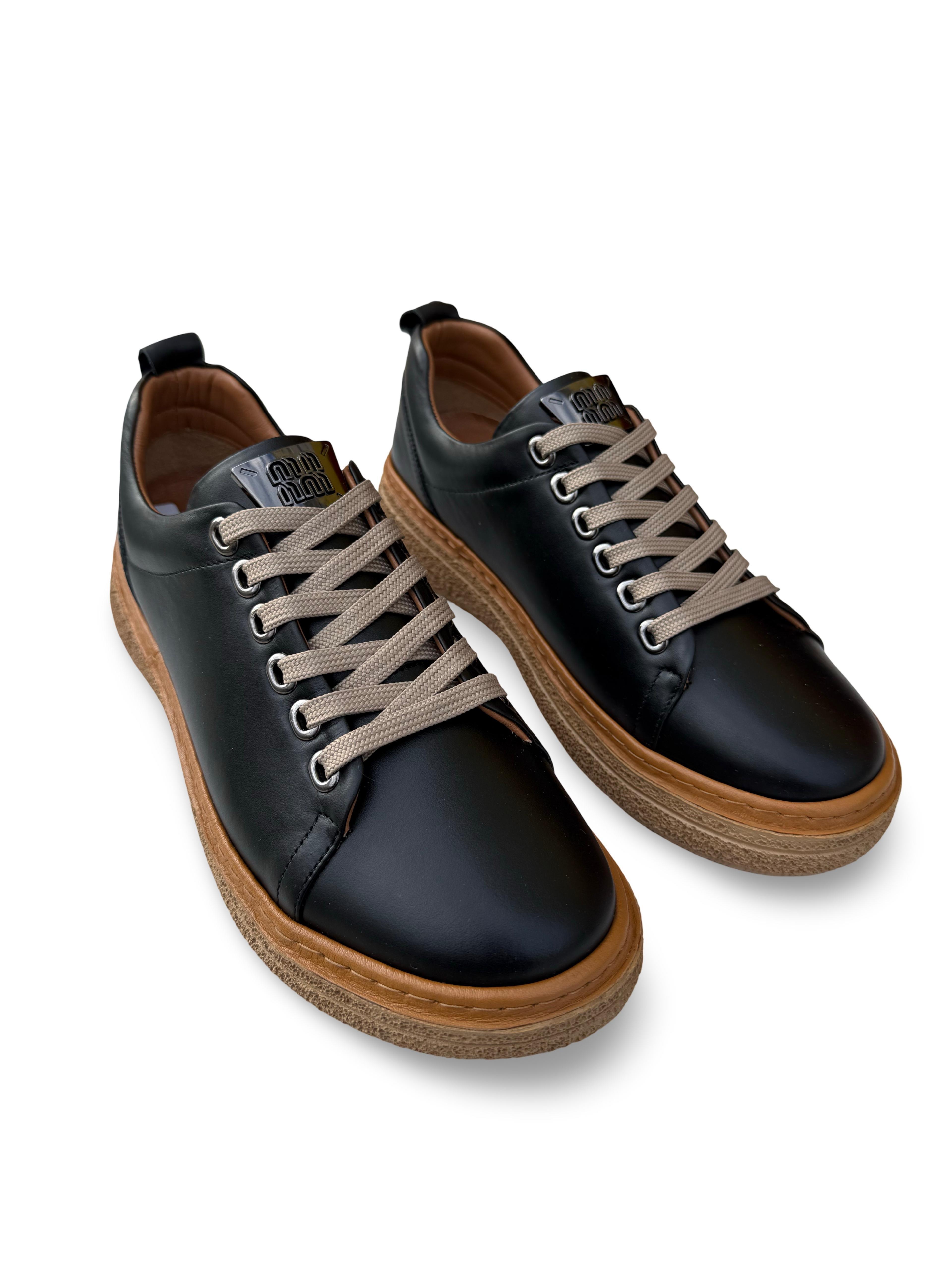 Bty2022685 Hakiki Deri Kadın Comfort Taban Casual Siyah