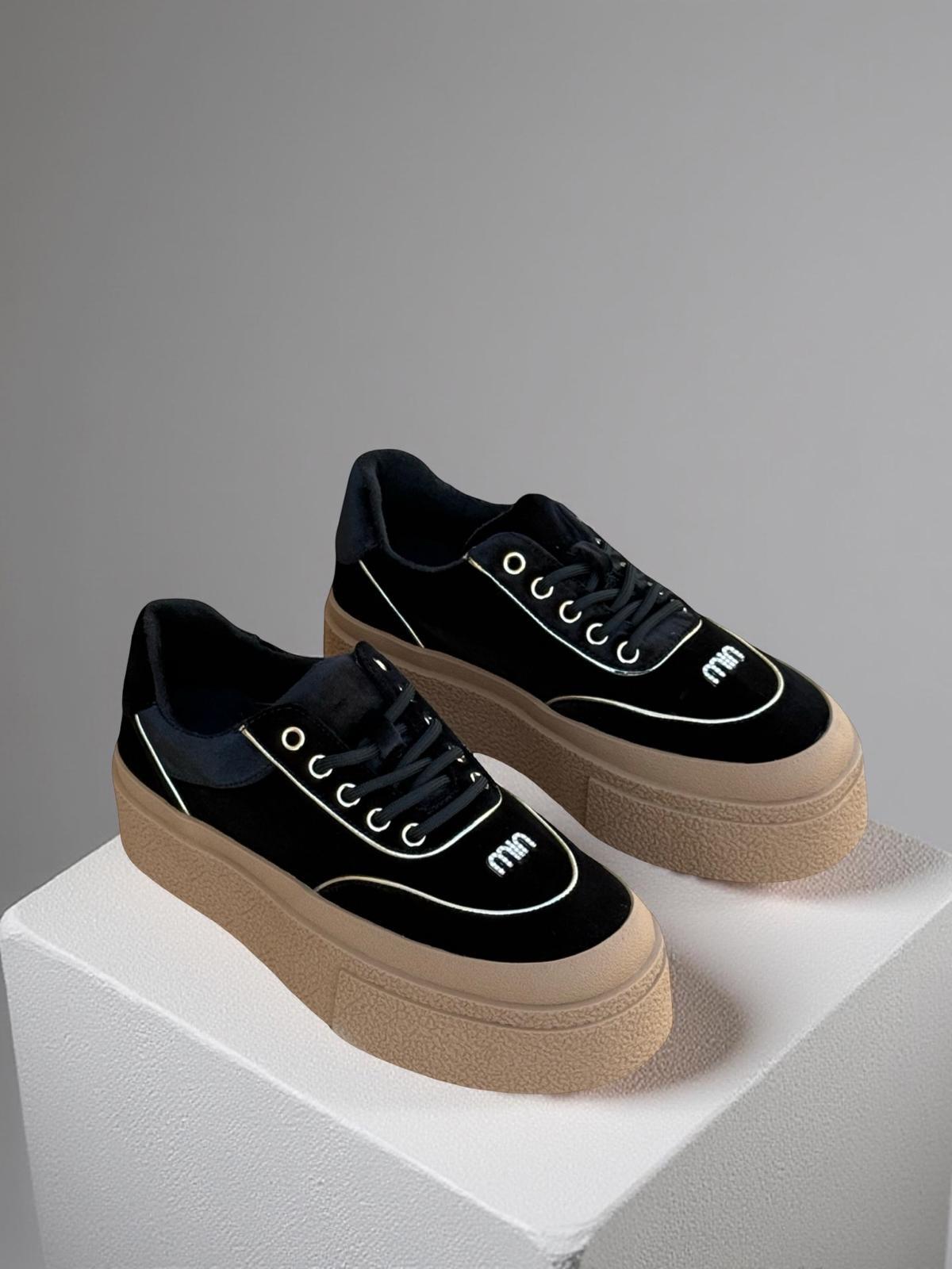 Guja K330 Kadife Taş Detaylı  Eva Taban Kadın Sneaker Siyah