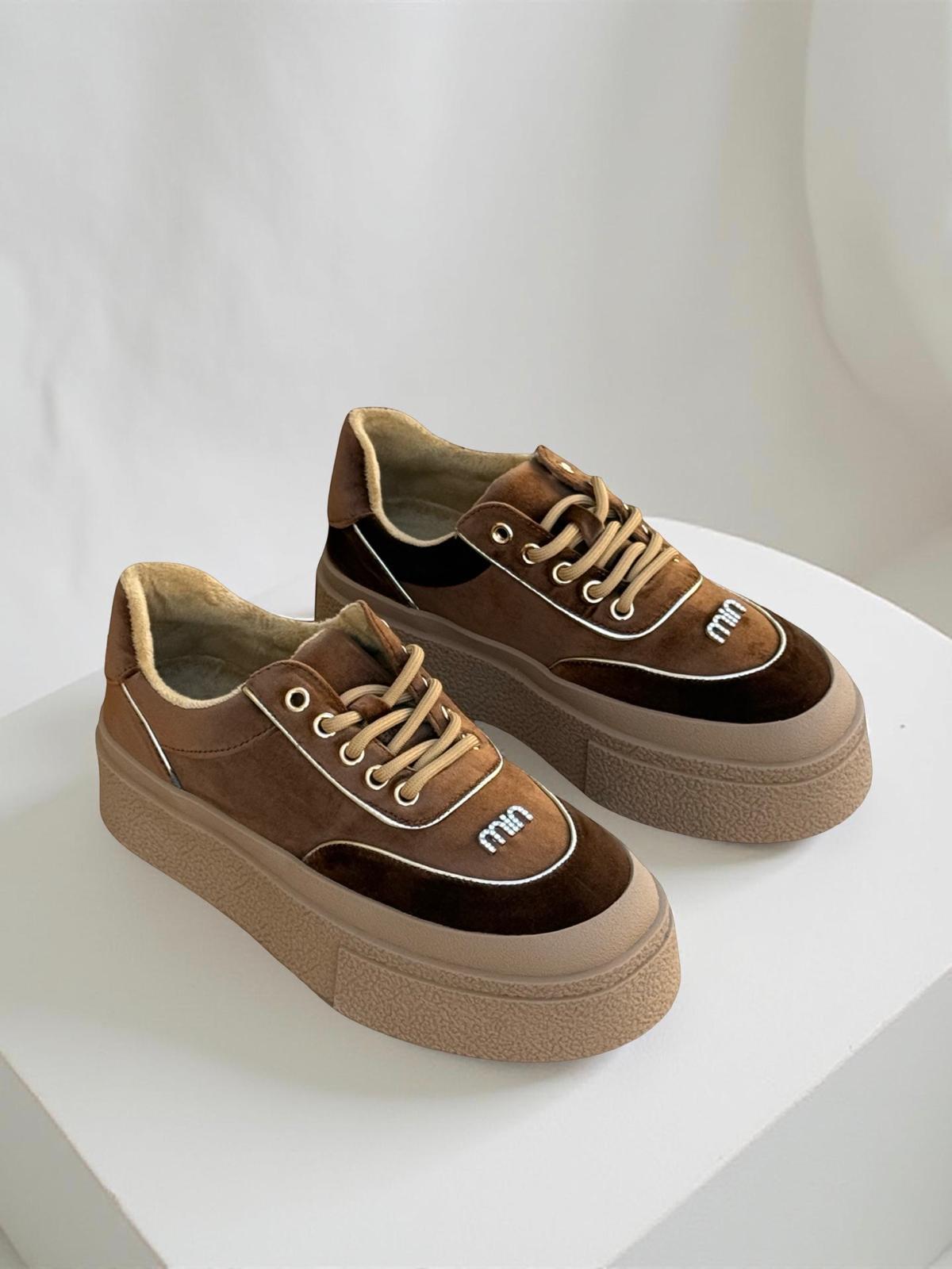 Guja K330 Kadife Taş Detaylı  Eva Taban Kadın Sneaker Kahve