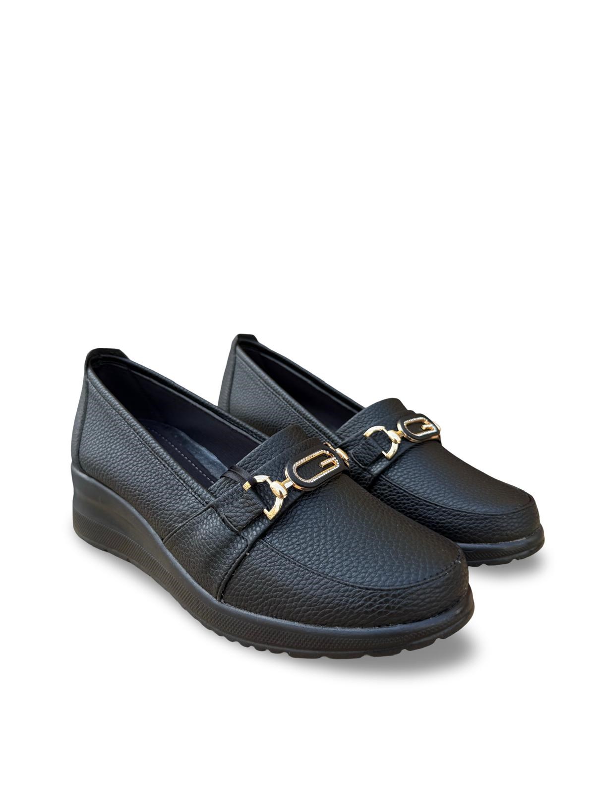 K152-902 Vegan Deri Dolgu Topuk Kadın Klasik Ayakkabı Siyah