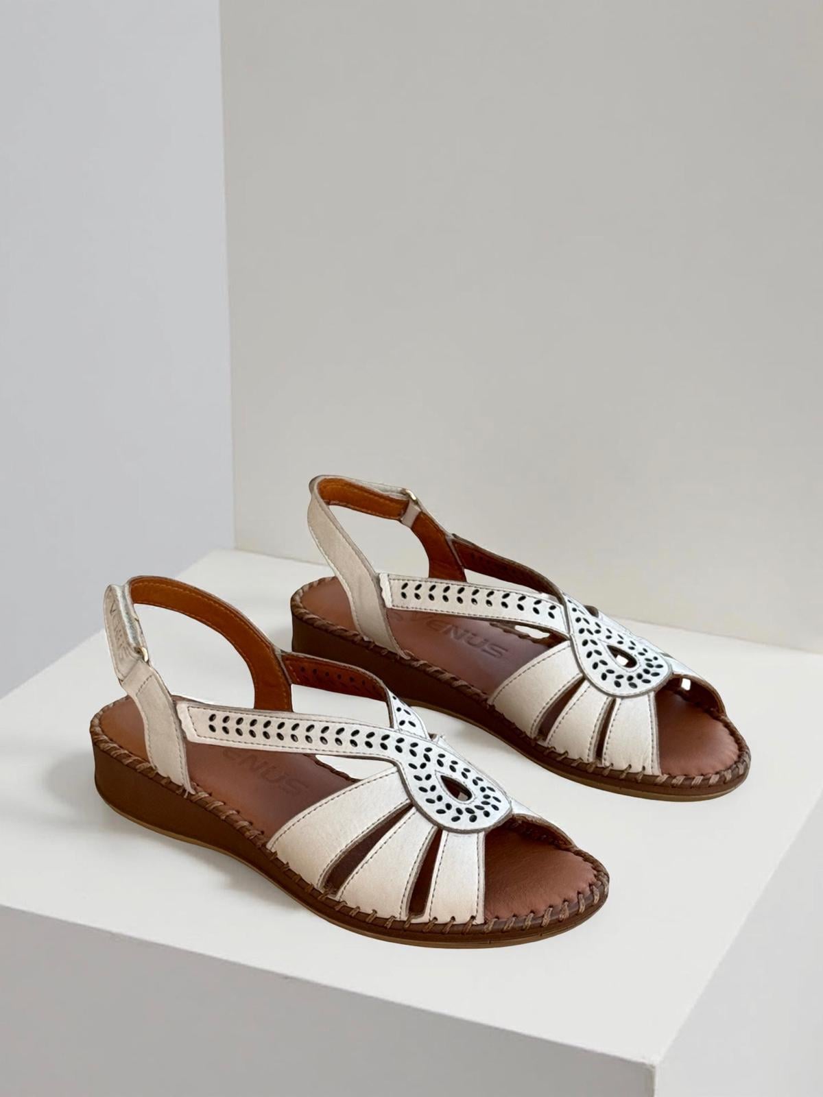 Venüs 2313711Y Hakiki Deri Comfort Taban Kadın Sandalet Bej