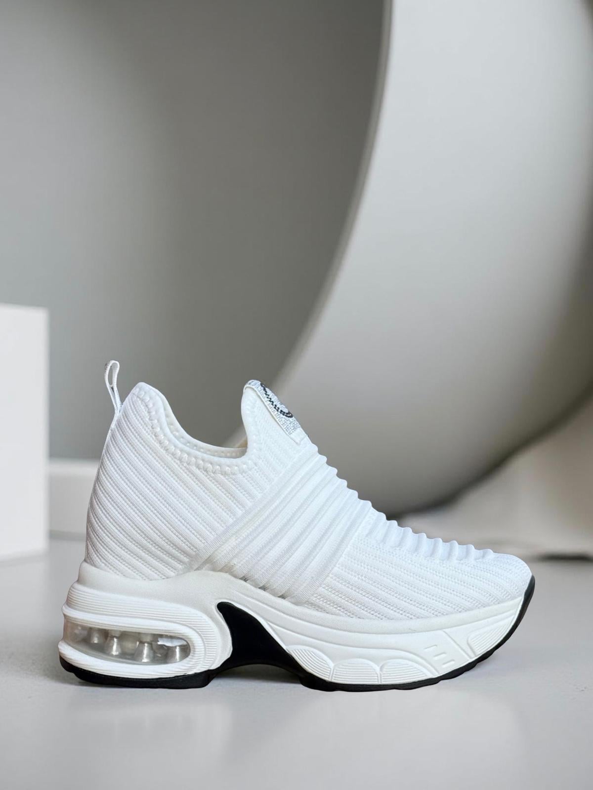 Yalınayak 25Y300-8 Taş Detaylı Aır Taban Kadın Sneaker Beyaz