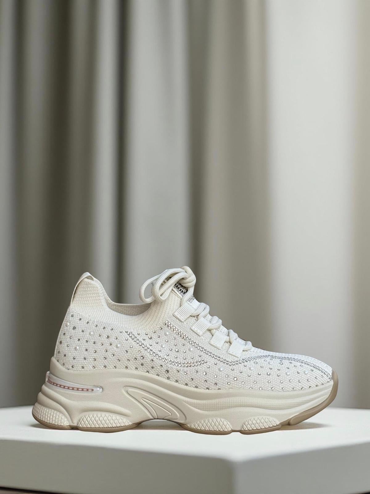 Yalınayak 25Y309-1 Taş Detaylı Aır Taban Kadın Sneaker Bej