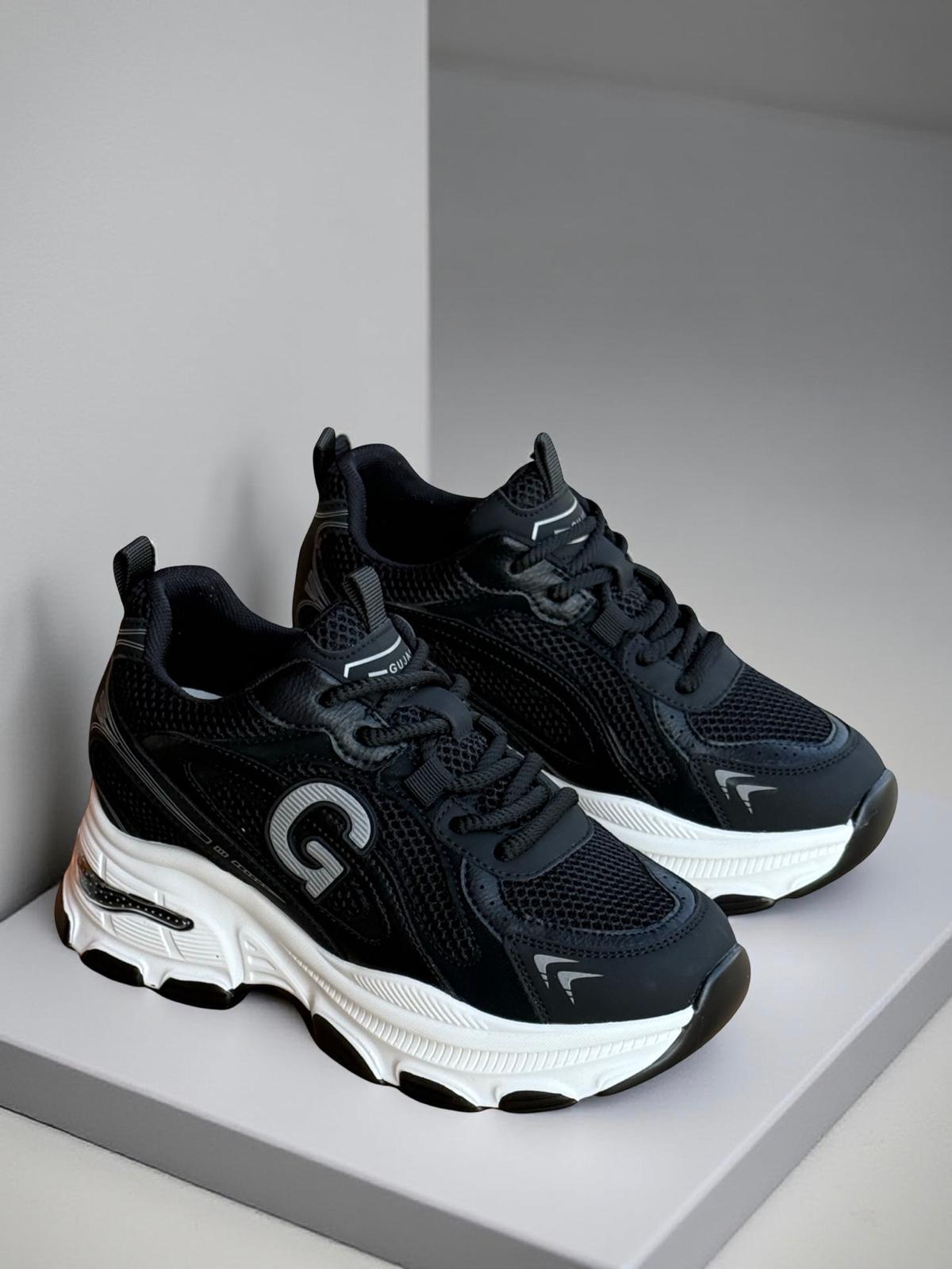 Yalınayak 25Y323 Kadın Aır Taban Sneaker Spor Siyah