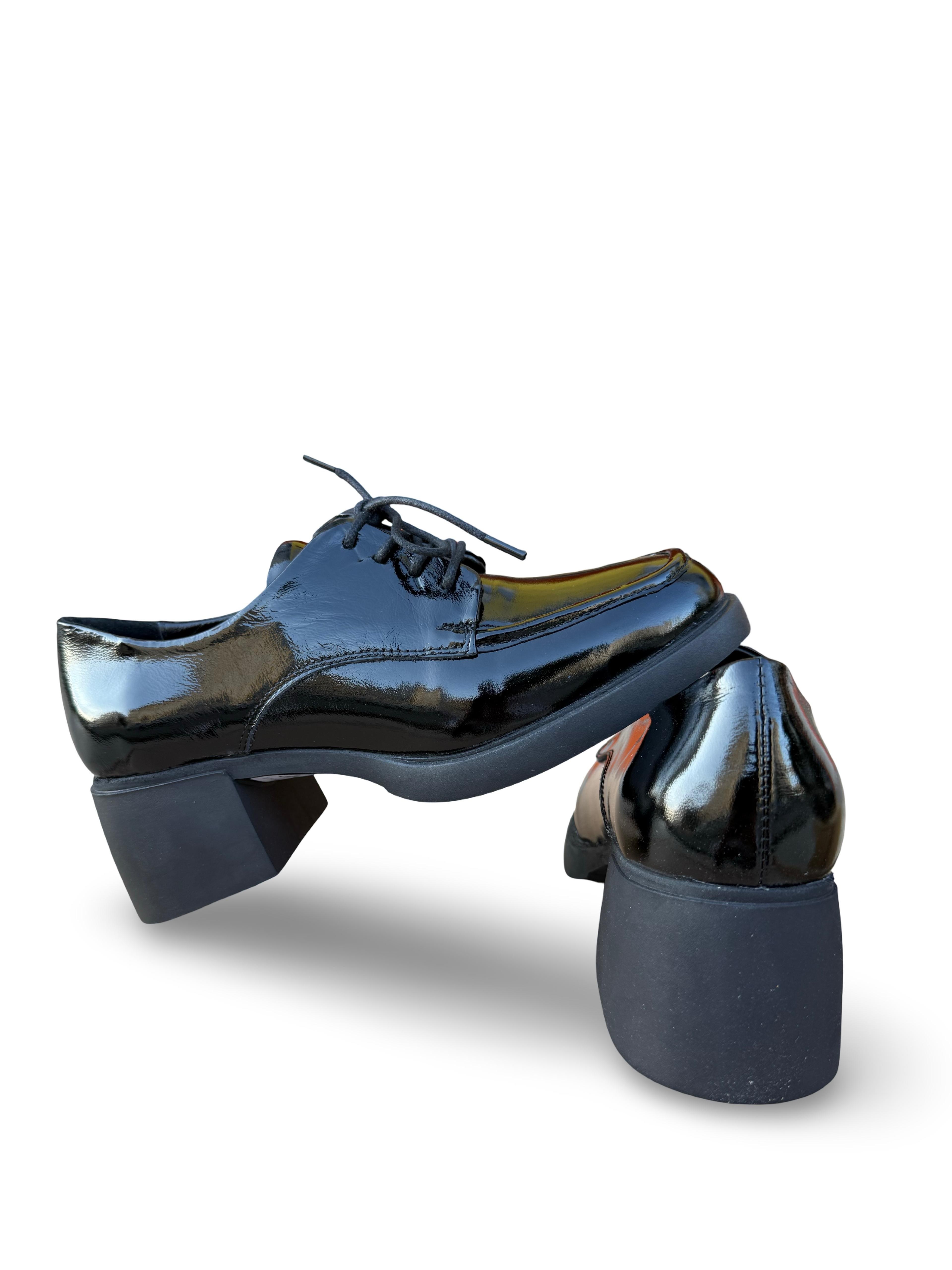 Yalınayak Bty04654 Hakiki Deri Kadın Topuklu Klasik Loafer Ayakkabı Siyah Rugan