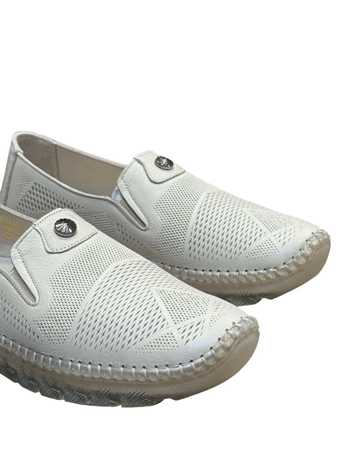 Yalınayak Bty2028007-4 Hakiki Deri Kadın Comfort Taban Casual Ayakkabı Ekru