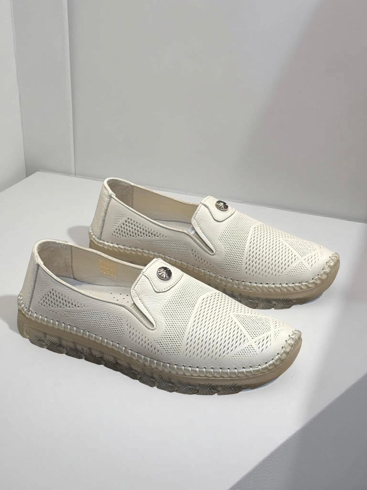Yalınayak Bty2028007-4 Hakiki Deri Kadın Comfort Taban Casual Ayakkabı Ekru