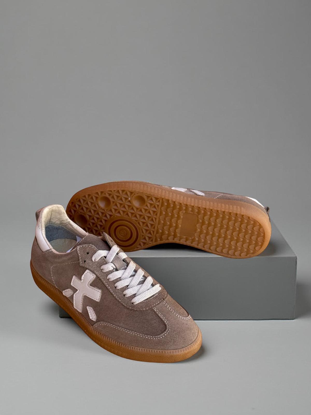 Yalınayak Bty2486969 Hakiki Süet Deri Kadın Spor Sneaker Vizon Süet