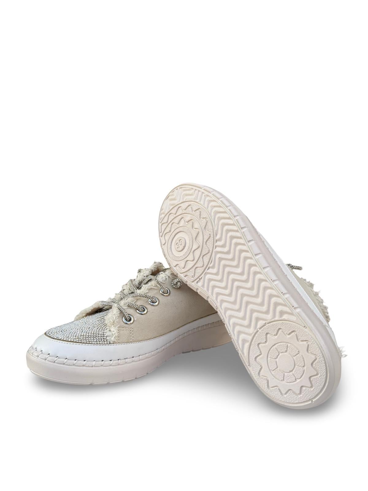 Yalınayak K1442406 Taş Detaylı Kadın Sneaker Spor Bej