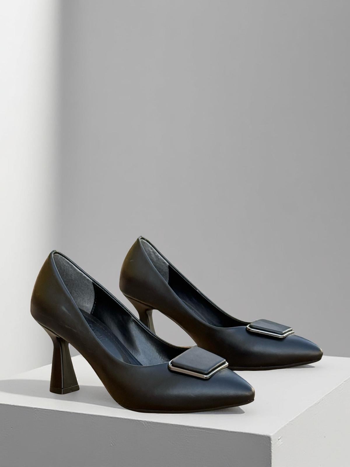 Yalınayak Lpy1104 Tokalı Kadın Stiletto Siyah