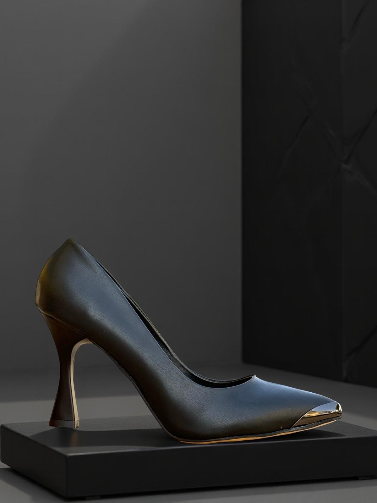 Yalınayak Lpy1304  Burun Kısmı Metal Kadın Stiletto Siyah