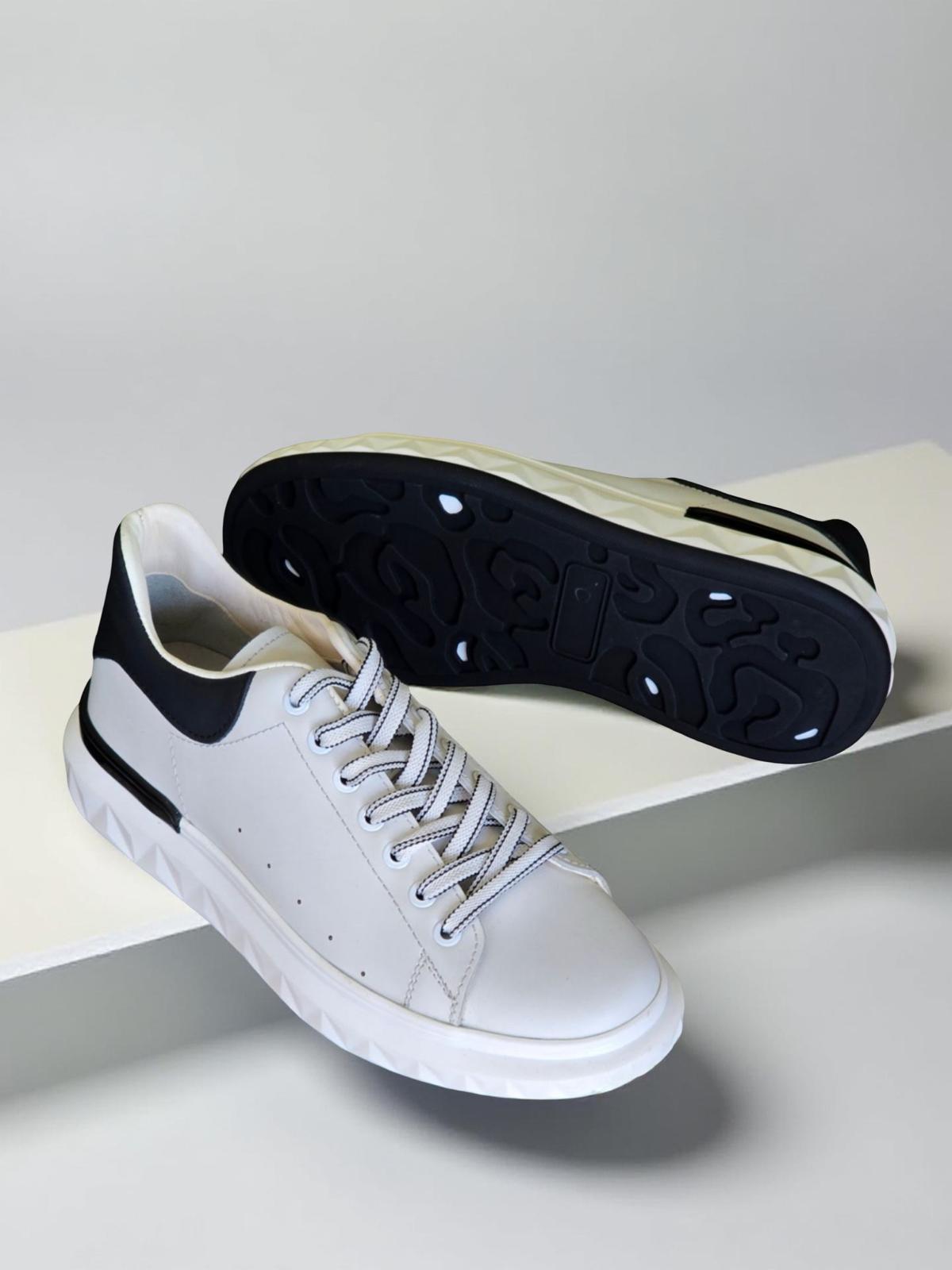 Yalınayak M19369 Hakiki Deri Erkek Sneaker Beyaz