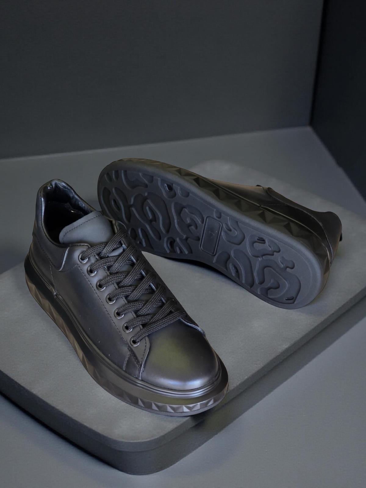 Yalınayak M19369 Hakiki Deri Erkek Sneaker Siyah Mat