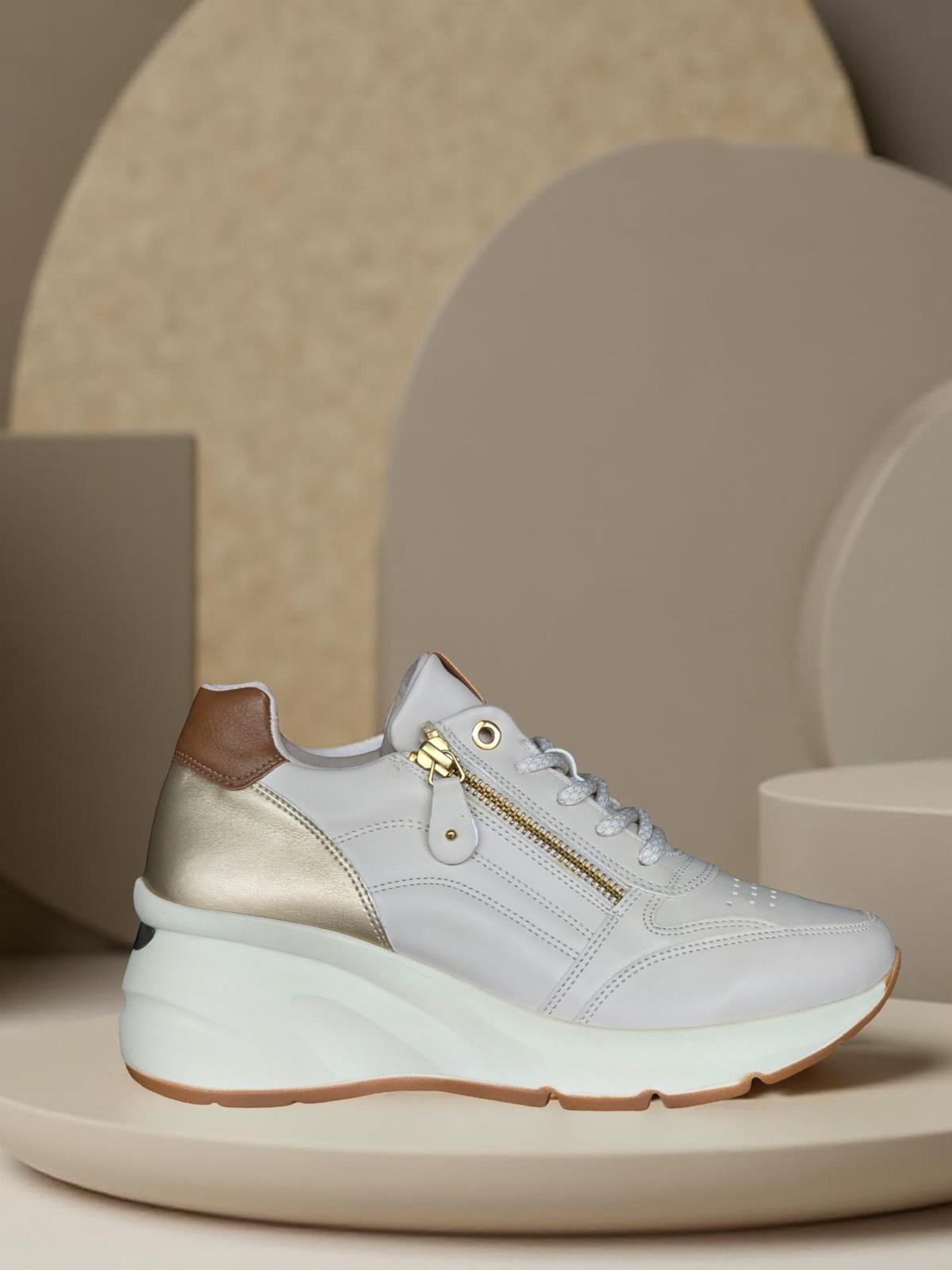 Yalınayak Sms62159 Dolgu Kadın Spor Sneaker Bej
