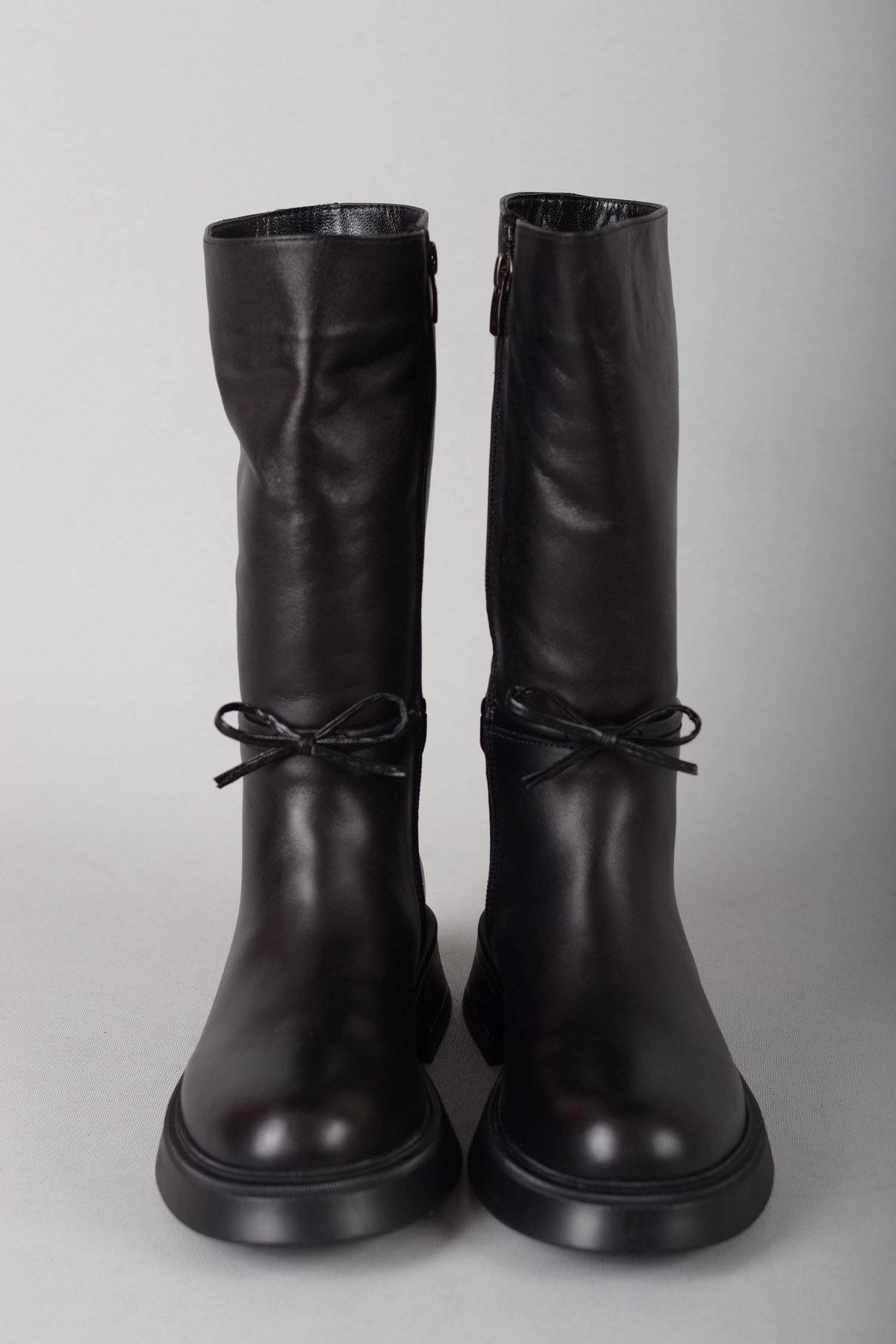 10175 HAKİKİ DERİ KADIN BOT ÇİZME SİYAH