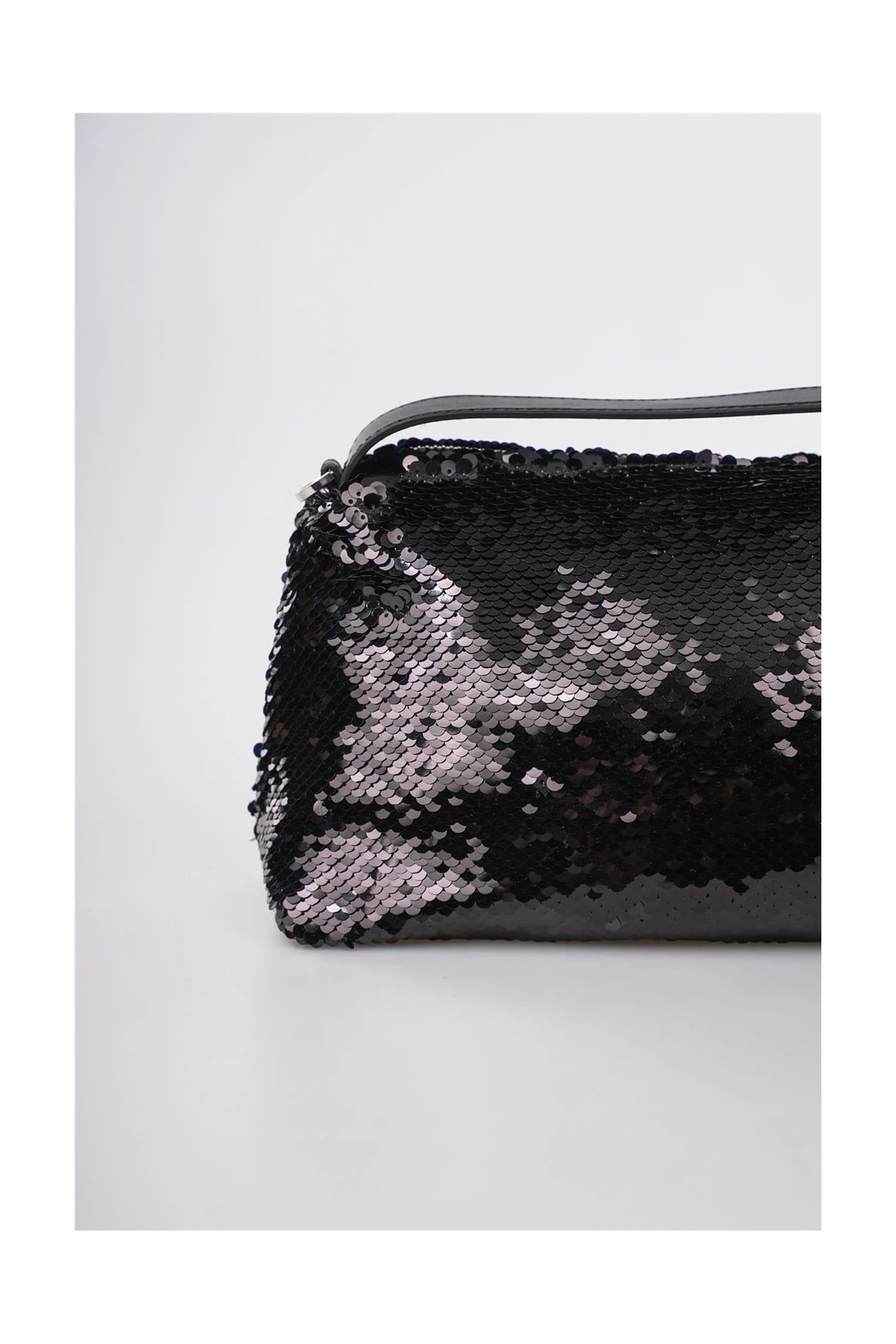 CCS 18256 PAYETLİ CLUTCH ÇANTA SİYAH