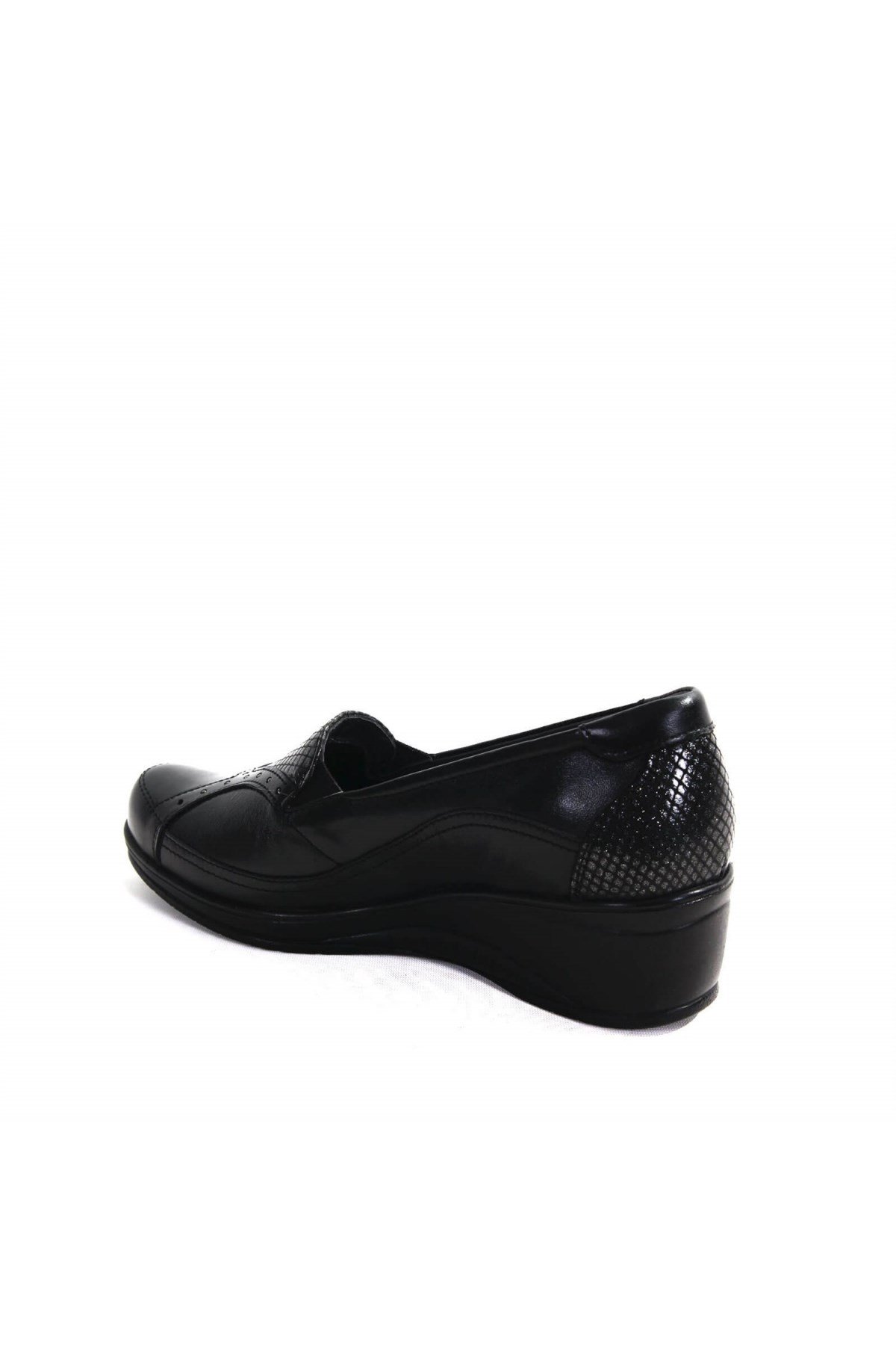 Forelli 57603 Hakiki Deri Comfort Kadin Ayakkabi Siyah