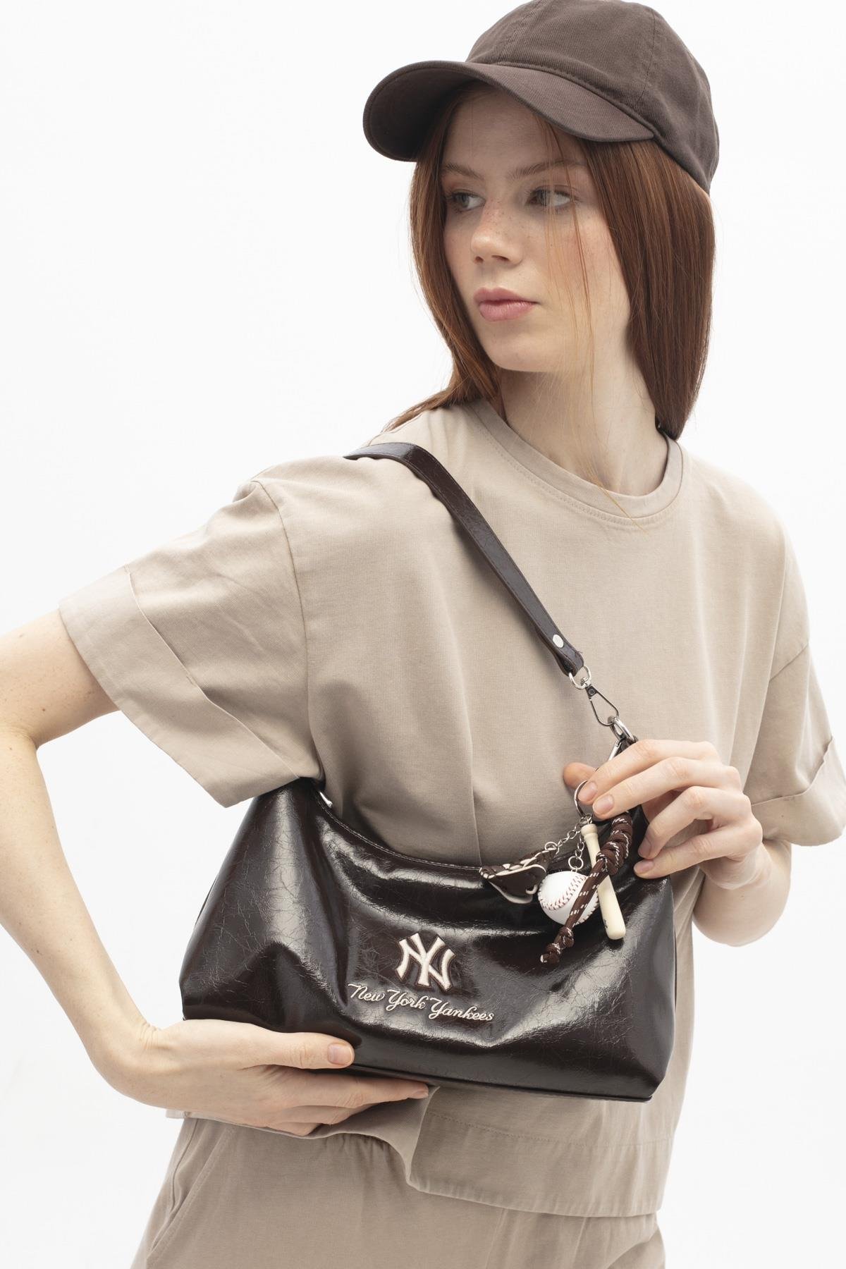 New York Yankees MLB022 Kol Çantası KAHVE