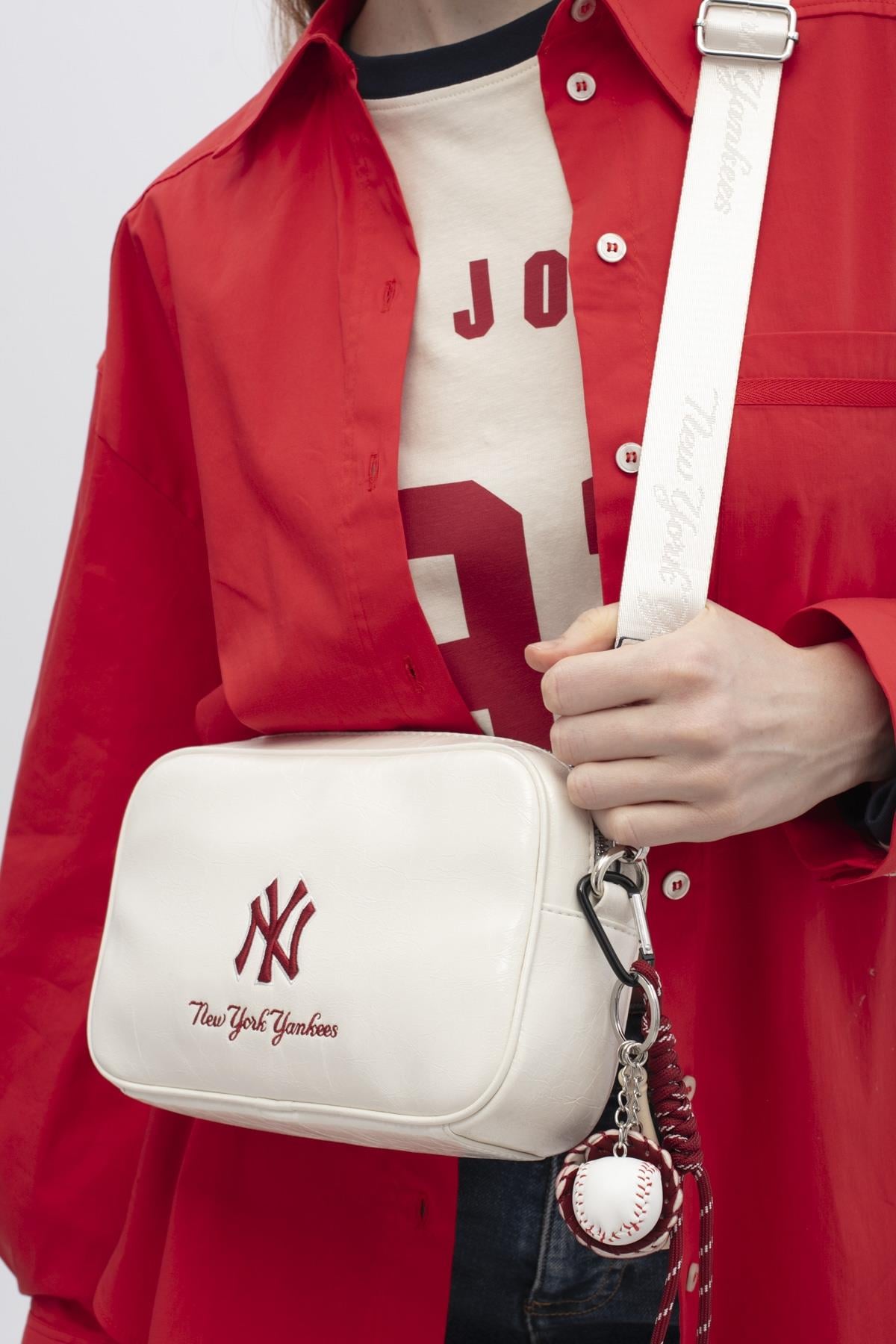 New York Yankees MLB030 Çapraz Çanta Beyaz Kırmızı