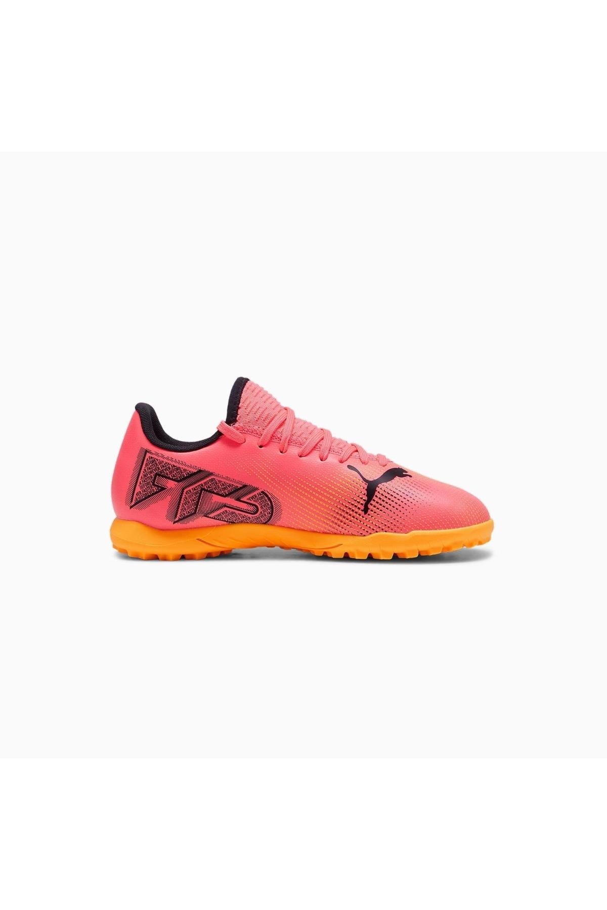 Puma 1077737 03 Future 7 Play TT Jr Halı Saha Ayakkabısı NAR
