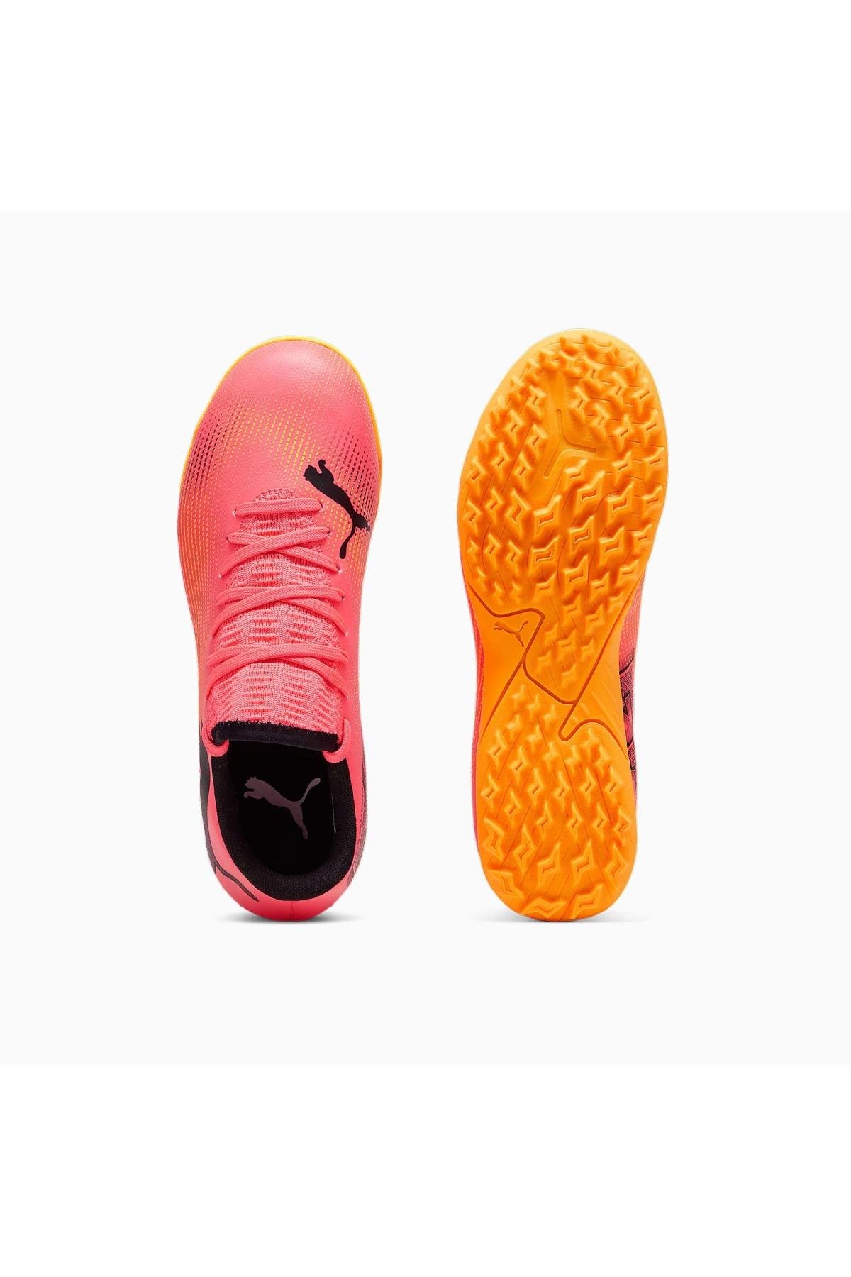 Puma 1077737 03 Future 7 Play TT Jr Halı Saha Ayakkabısı NAR