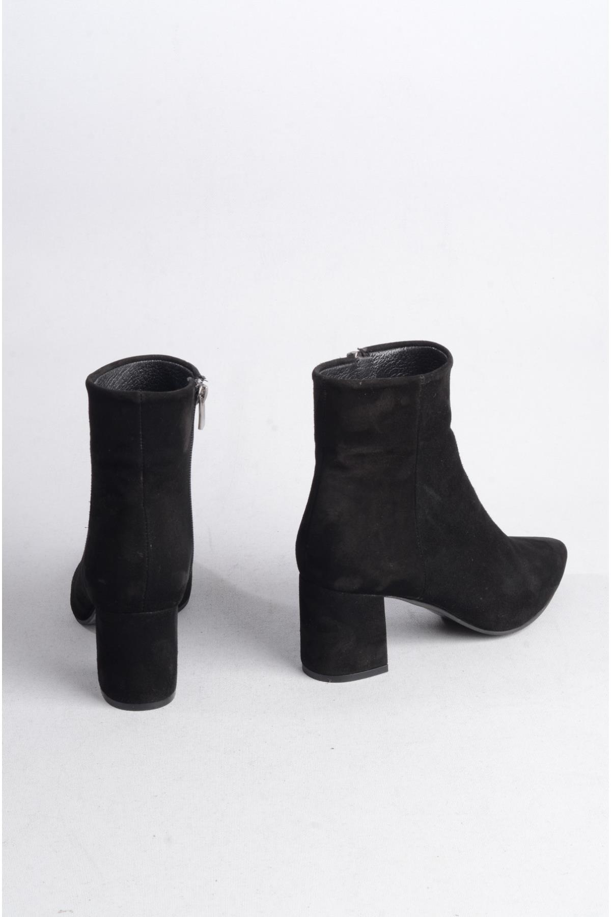 SEÇ 001 HAKİKİ DERİ TOPUKLU BOT (6cm) SİYAH SÜET