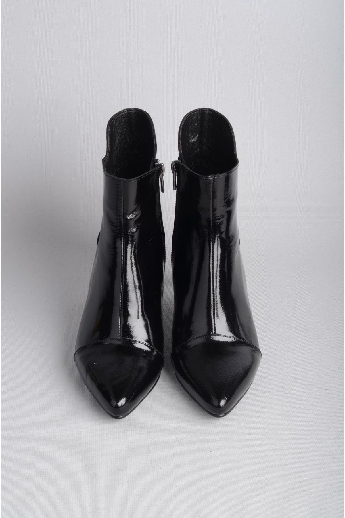 SEÇ 1063 HAKİKİ DERİ TOPUKLU KADIN BOT (Topuk Boyu: 7 cm) SİYAH RUGAN