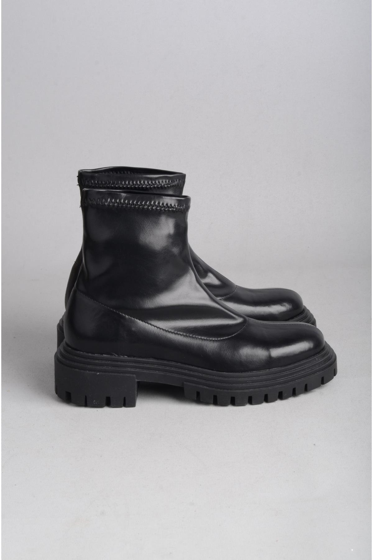 SEÇ 14550 STREÇ DERİ POSTAL BOT (Topuk Boyu:5 cm) SİYAH