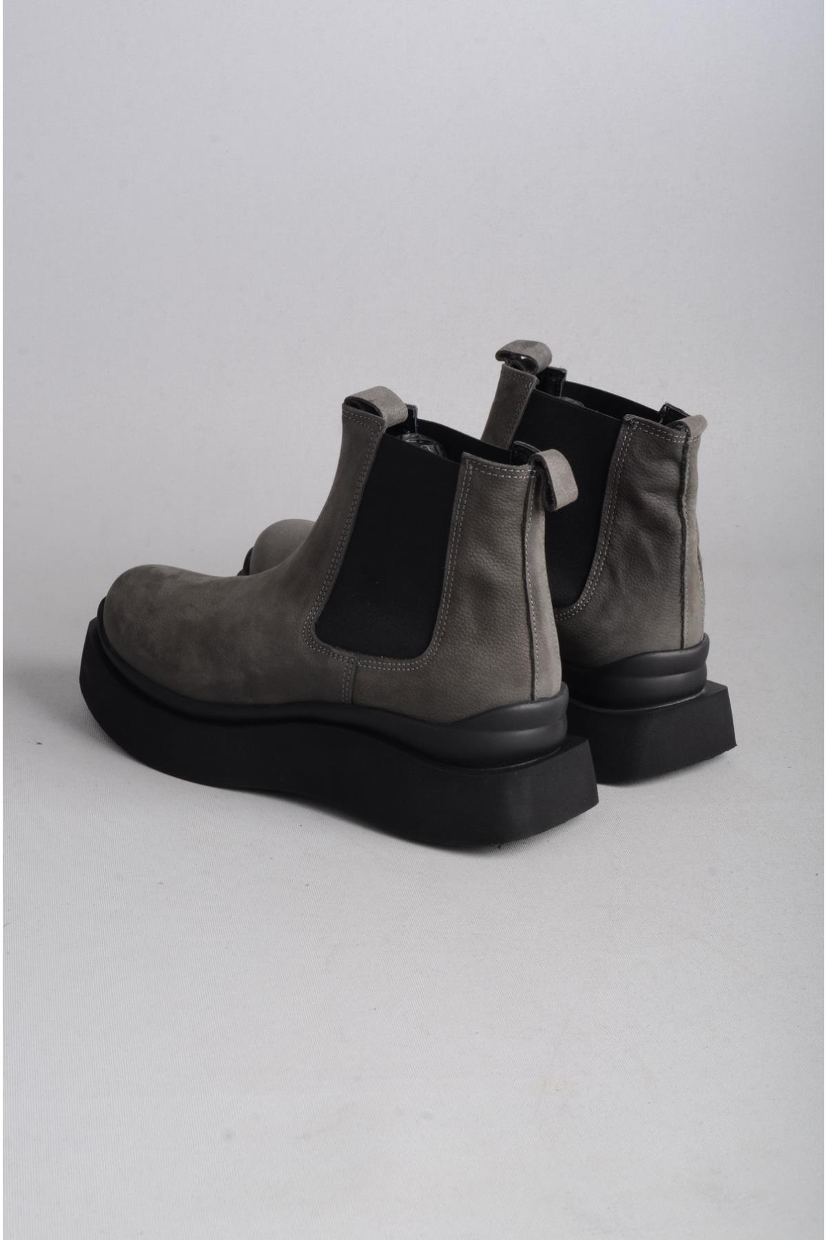 SEÇ 20672 HAKİKİ DERİ DOLGU TOPUK KADIN BOT (Topuk Boyu:6cm,Ön Kısım:3,5cm) GRİ