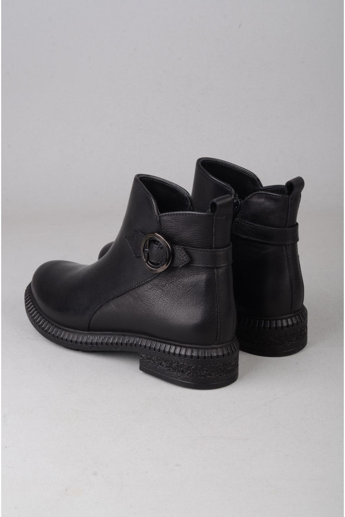SEÇ 20913-1 HAKİKİ DERİ BİLEKTEN KADIN BOT SİYAH