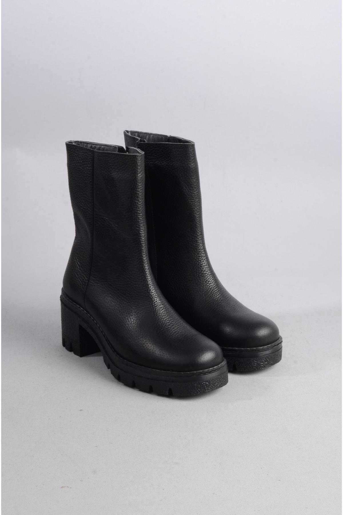 SEÇ 2309 HAKİKİ DERİ KADIN BOT (Topuk Boyu:7 cm) SİYAH