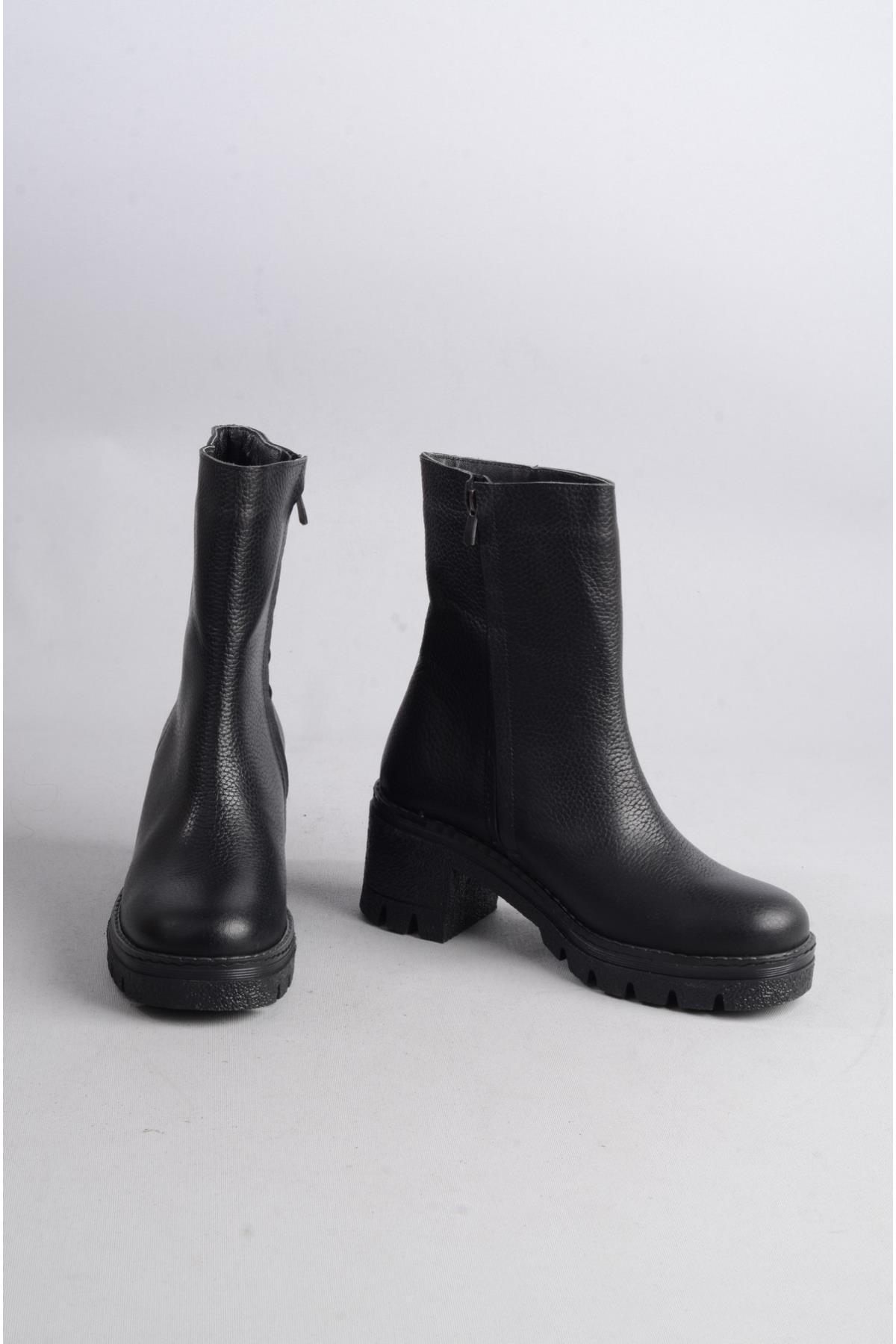 SEÇ 2309 HAKİKİ DERİ KADIN BOT (Topuk Boyu:7 cm) SİYAH