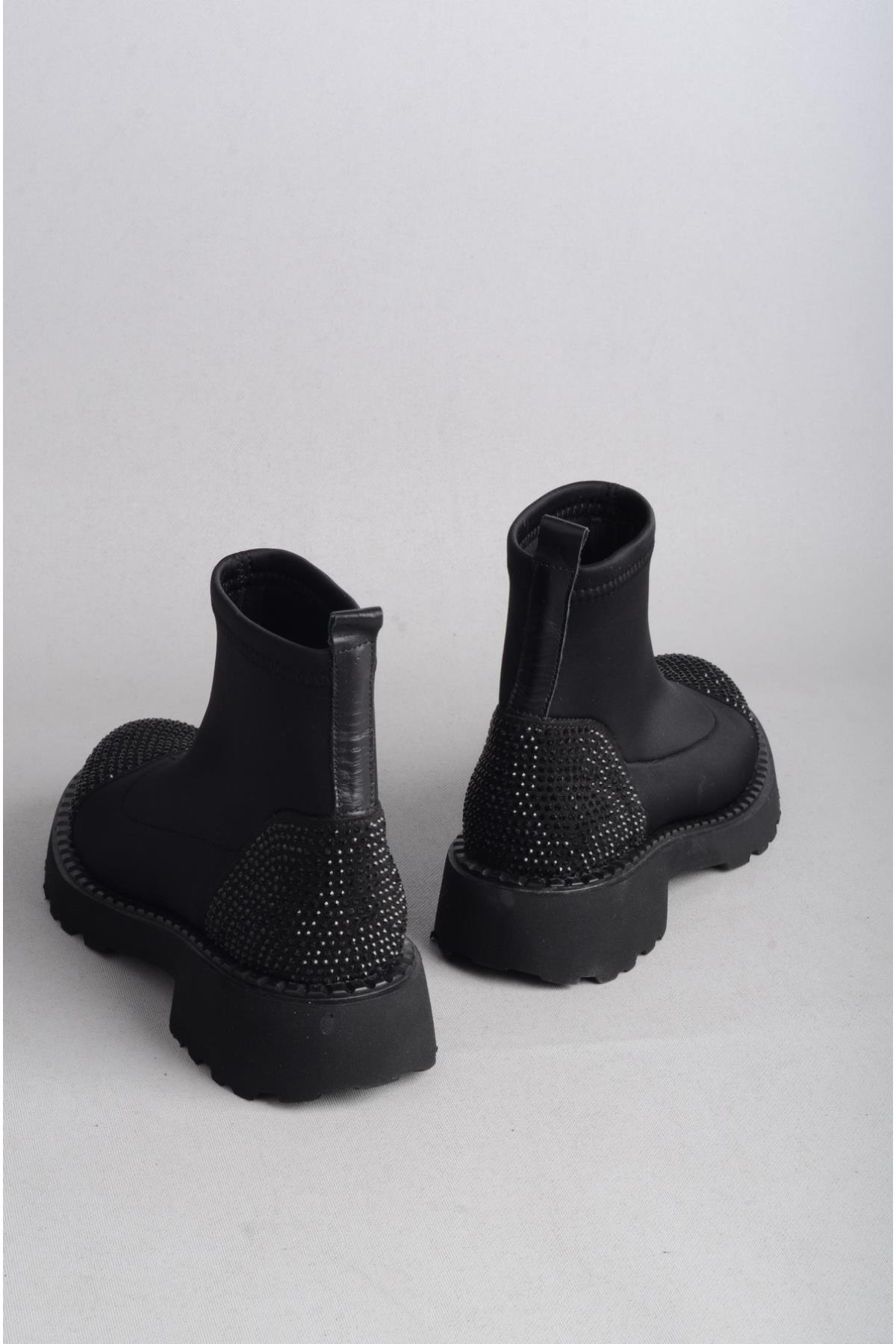 SEÇ 24565 TAŞ DETAYLI STREÇ KADIN BOT (Topuk Boyu:4 cm) SİYAH