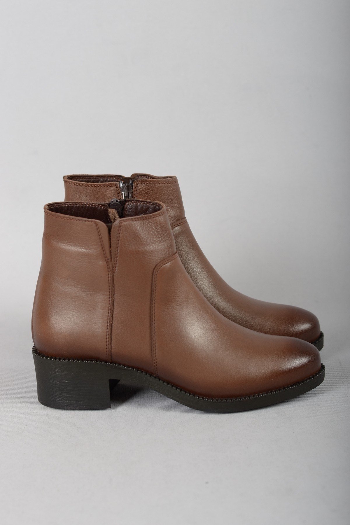 SEÇ 246091 HAKİKİ DERİ KADIN TOPUKLU BOT KAHVE