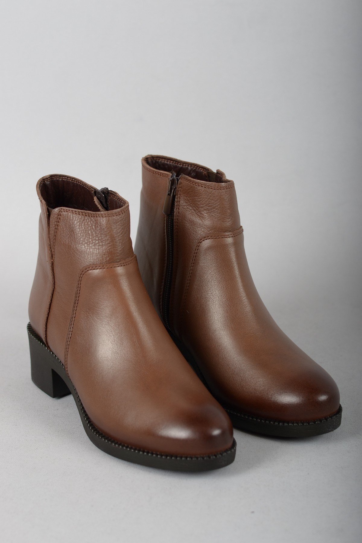 SEÇ 246091 HAKİKİ DERİ KADIN TOPUKLU BOT KAHVE