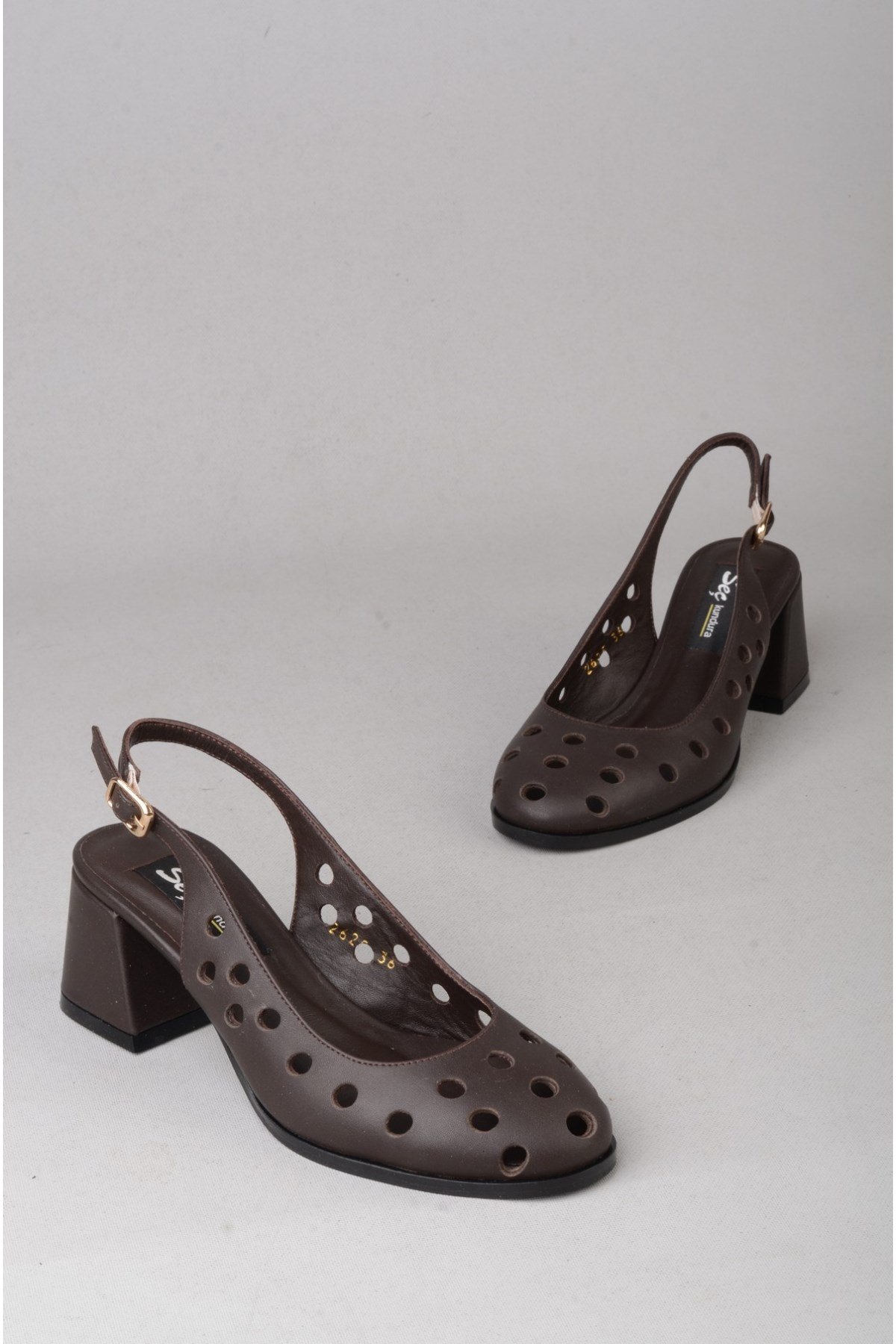 SEÇ 2625 HAKİKİ DERİ TOPUKLU KADIN AYAKKABII (Topuk Boyu:6 cm ) KAHVE