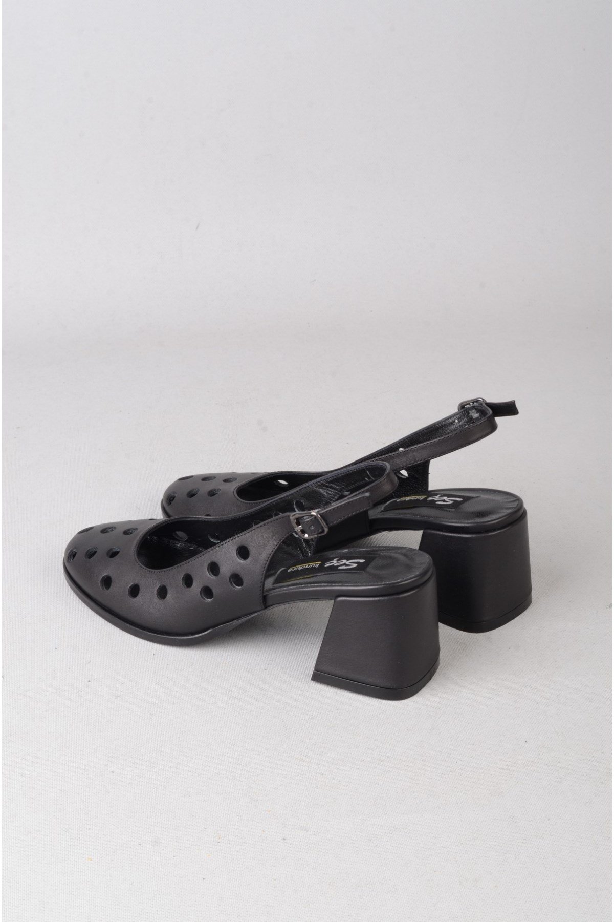 SEÇ 2625 HAKİKİ DERİ TOPUKLU KADIN AYAKKABII (Topuk Boyu:6 cm ) SİYAH