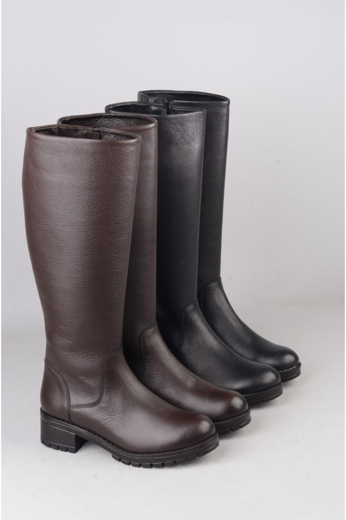 SEÇ 26900-1 HAKİKİ DERİ TOPUKLU KADIN ÇİZME (Topuk Boyu: 4 cm) SİYAH