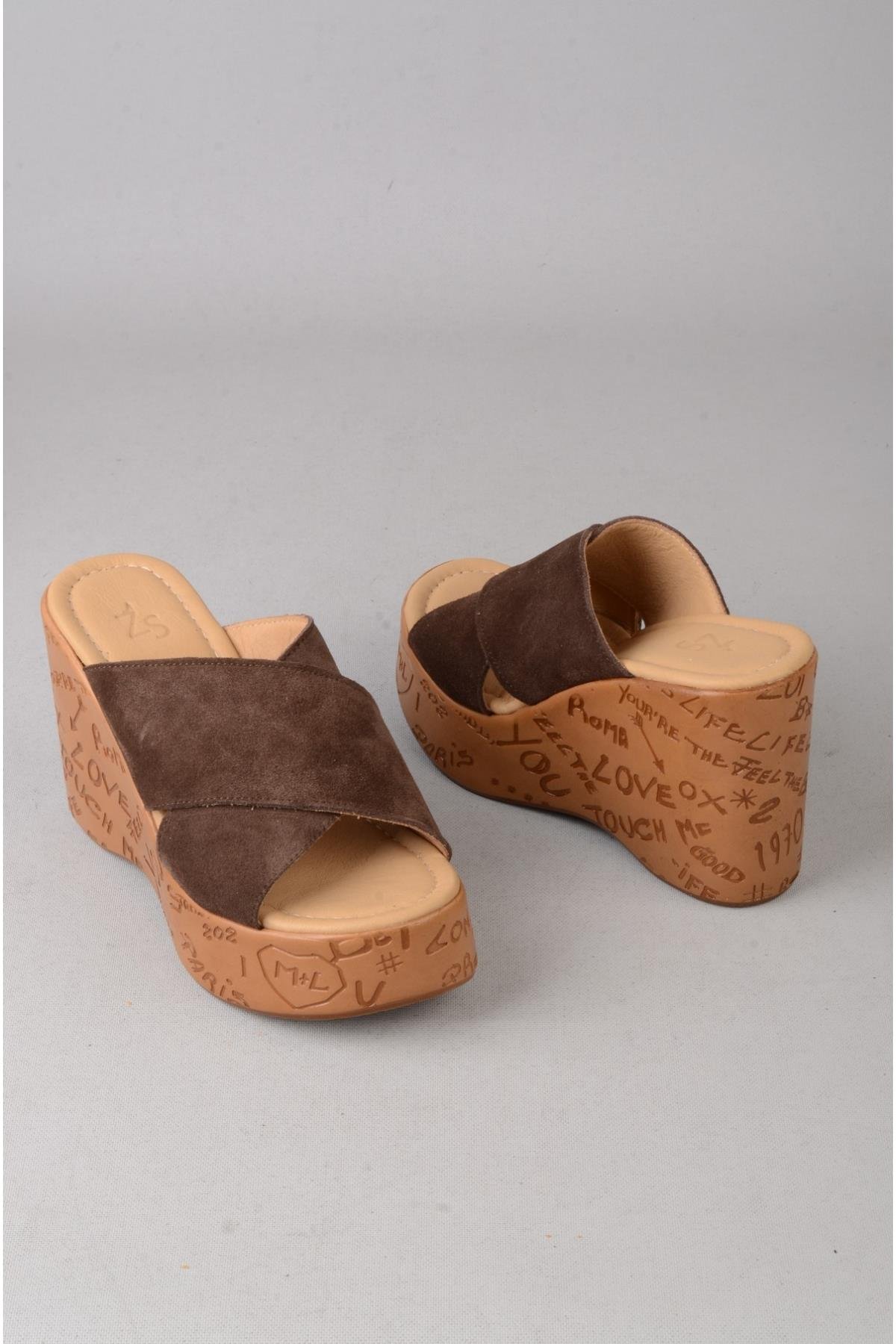 SEÇ 4022 HAKİKİ DERİ DOLGU TOPUK TERLİK (Topuk Boyu:10 cm, Platform: 3,5 cm) KAHVE SÜET