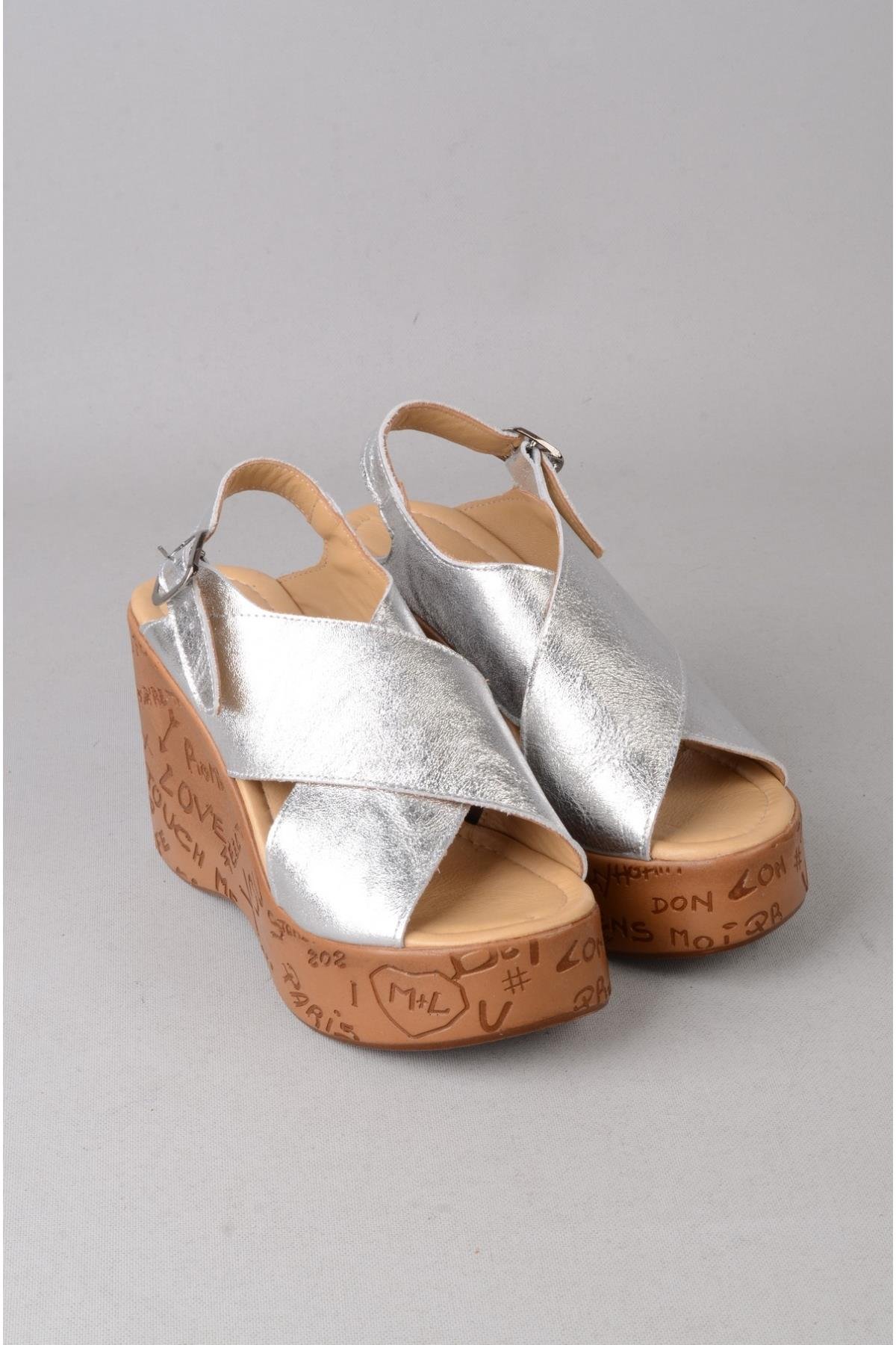 SEÇ 4023 HAKİKİ DERİ DOLGU TOPUK SANDALET (Topuk Boyu:10 cm, Platform: 3,5 cm) GÜMÜŞ