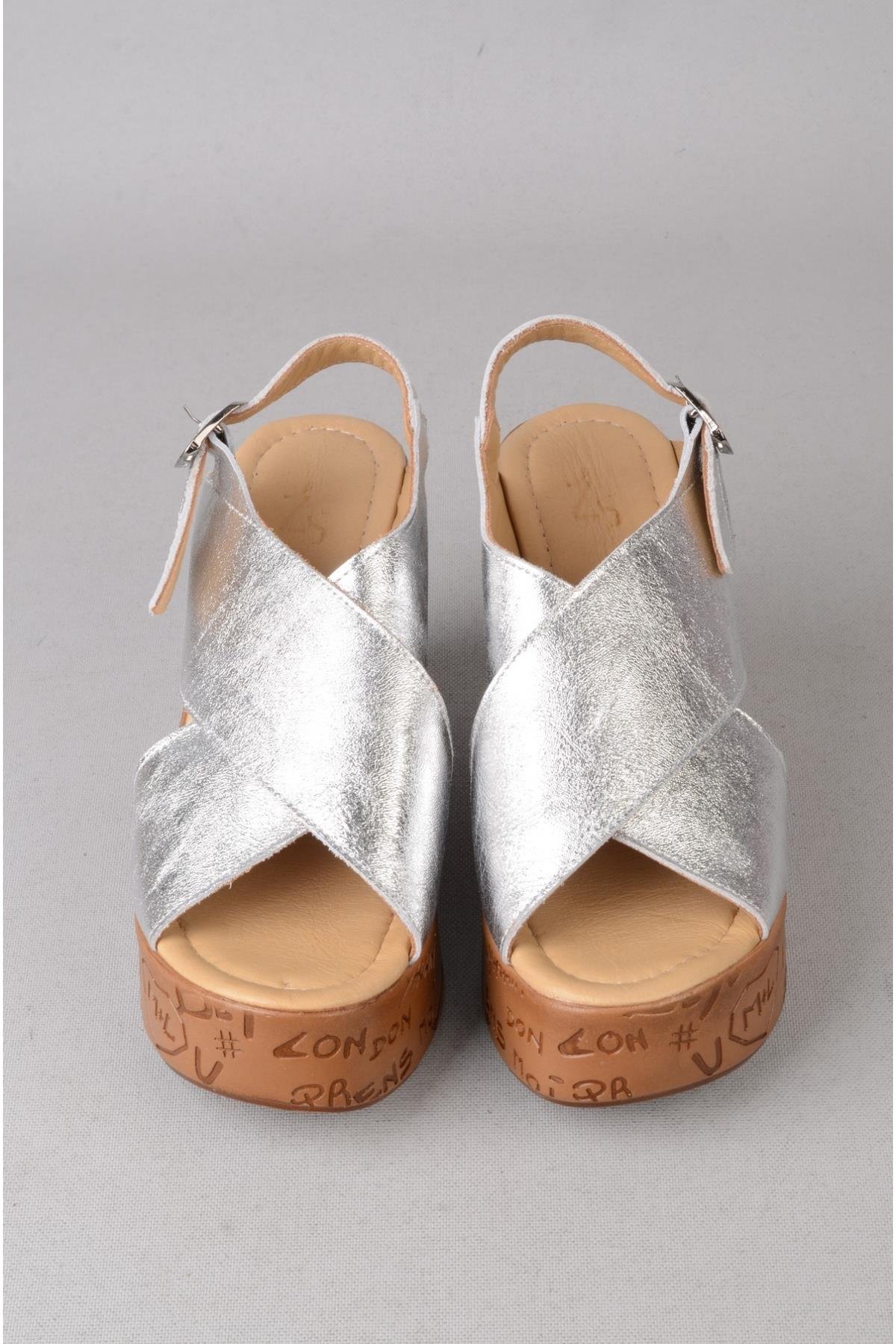 SEÇ 4023 HAKİKİ DERİ DOLGU TOPUK SANDALET (Topuk Boyu:10 cm, Platform: 3,5 cm) GÜMÜŞ