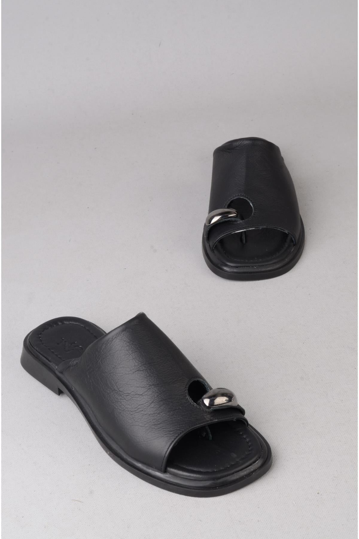 SEÇ 4099 HAKİKİ DERİ KADIN PARMAK ARASI TERLİK (Topuk Boyu:2cm) SİYAH