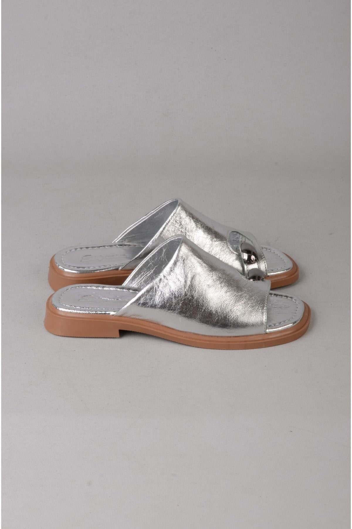 SEÇ 4099 HAKİKİ DERİ KADIN PARMAK ARASI TERLİK (Topuk Boyu:2cm) GÜMÜŞ
