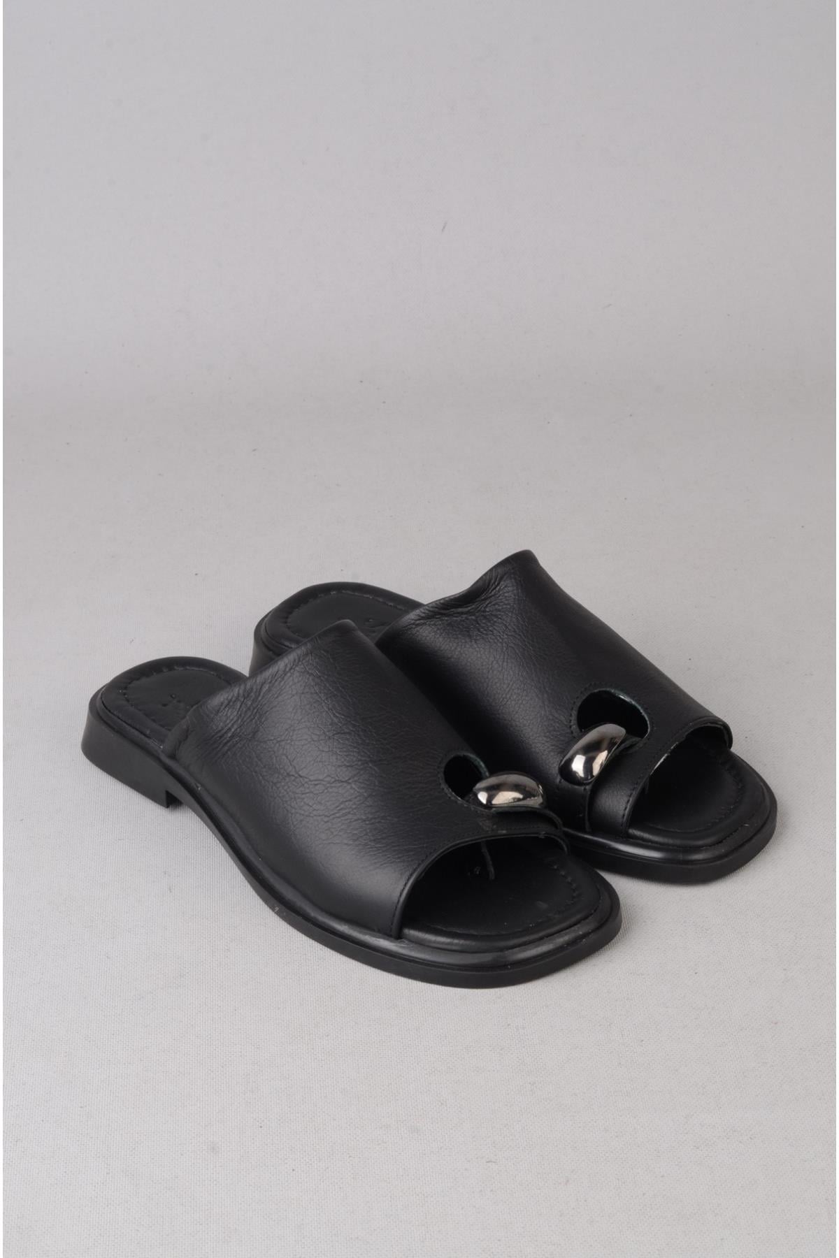SEÇ 4099 HAKİKİ DERİ KADIN PARMAK ARASI TERLİK (Topuk Boyu:2cm) SİYAH