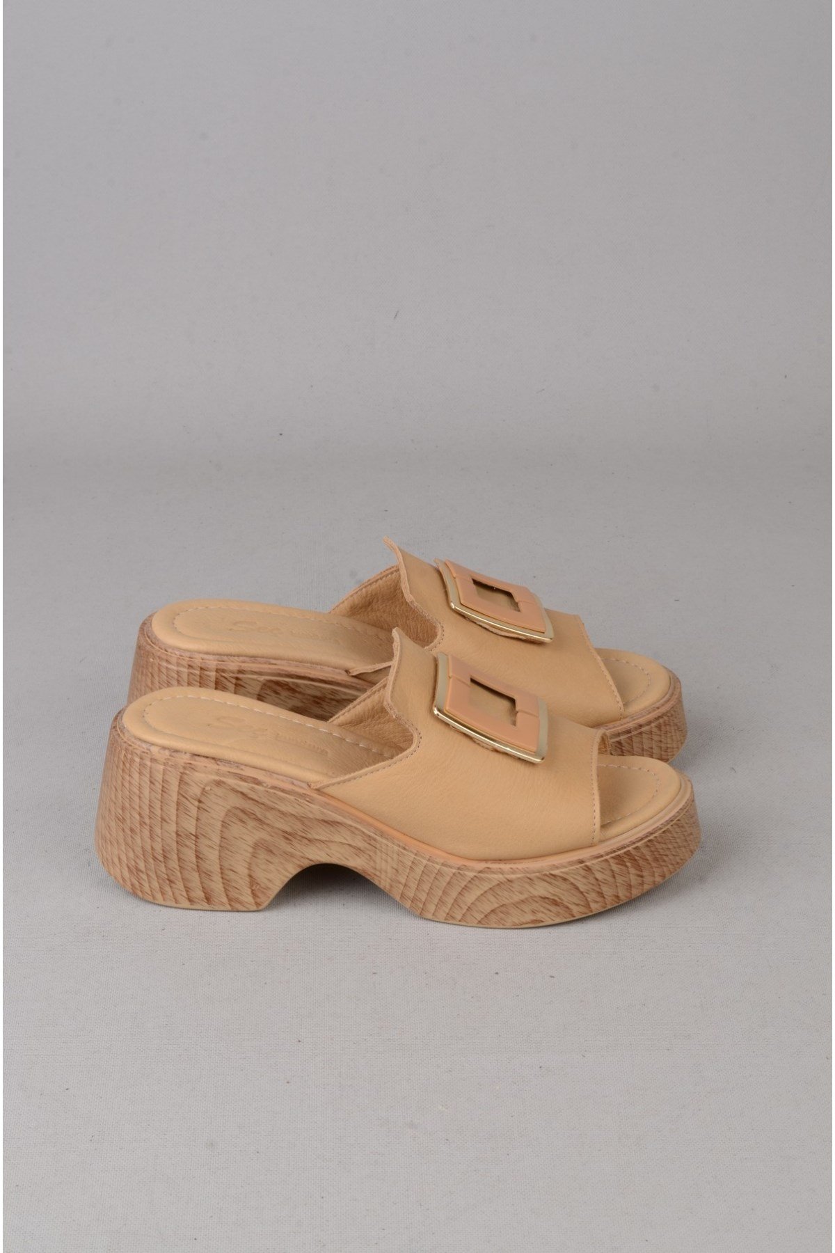 SEÇ 4123 HAKİKİ DERİ PLATFORM TOPUKLU TERLİK (Topuk:7cm Platform:2,5cm) KARAMEL