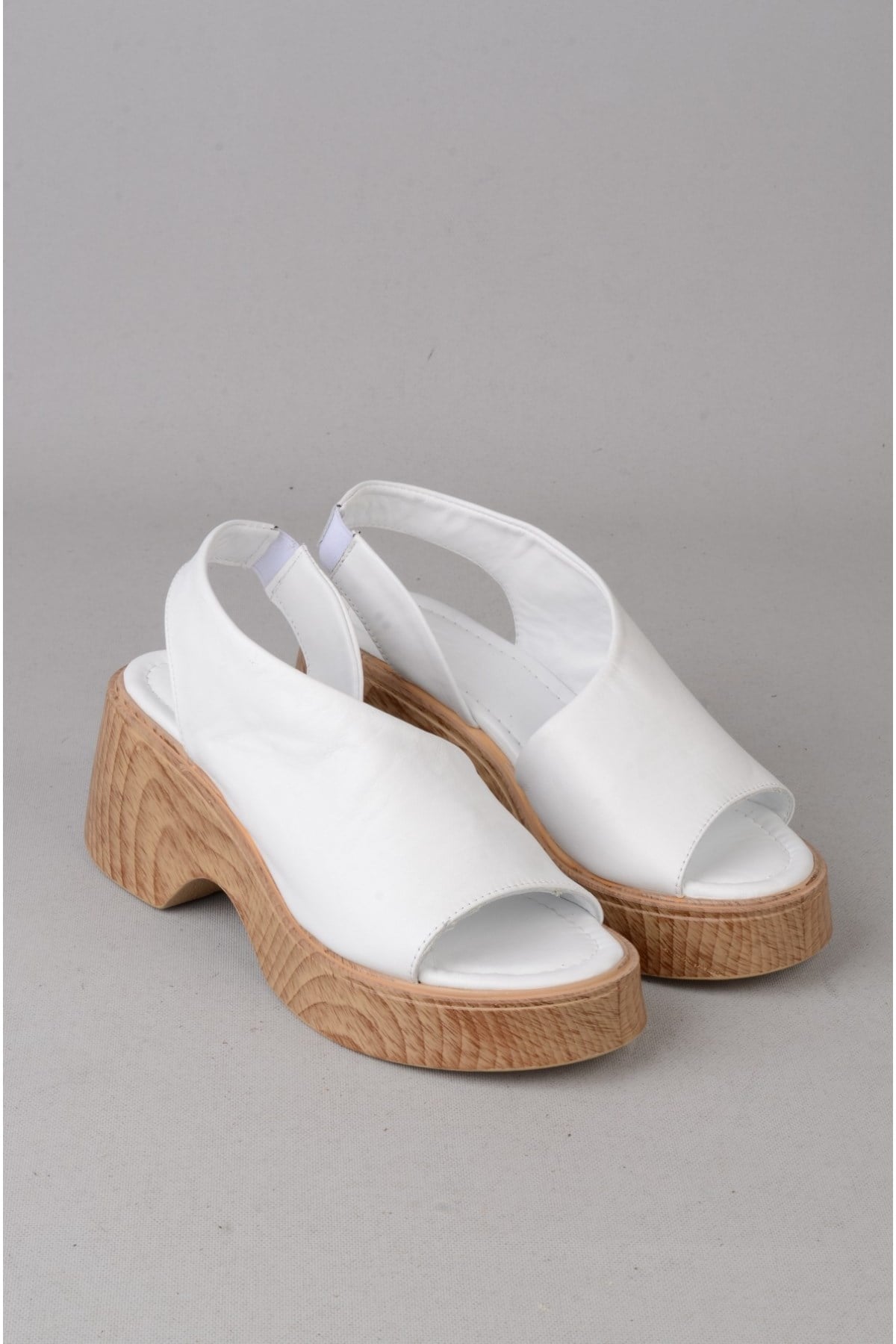 SEÇ 4125 HAKİKİ DERİ PLATFORM TOPUKLU SANDALET (Topuk:7cm Platform:2,5cm) BEYAZ