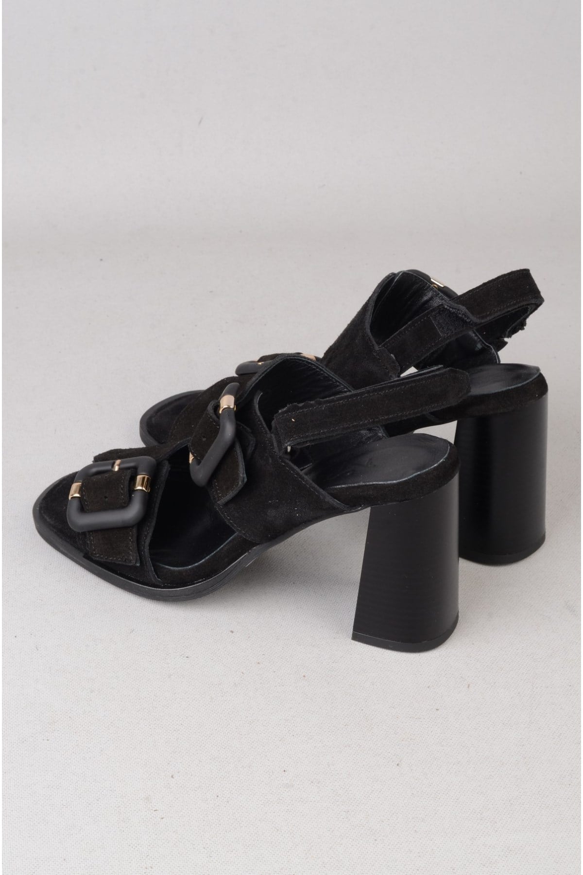 SEÇ 4177 HAKİKİ DERİ TOPUKLU SANDALET (Topuk: 8 cm) SİYAH SÜET